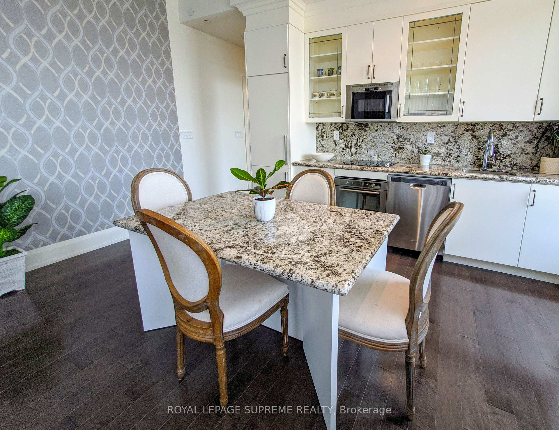Photo 8 of Unit PH121, 460 Adelaide Street, Toronto, Moss Park — HOMEH
