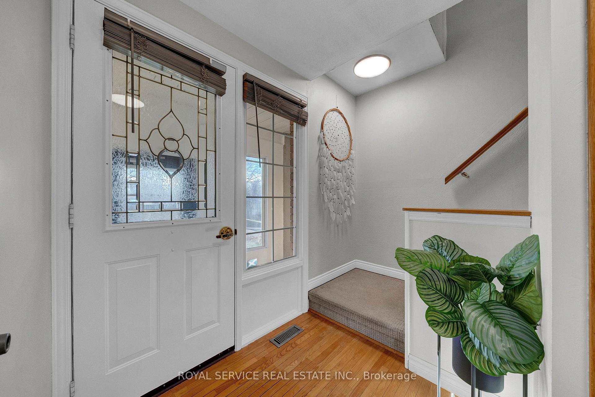Photo 15 of 45 Davids Crescent, Clarington, Orono — HOMEH