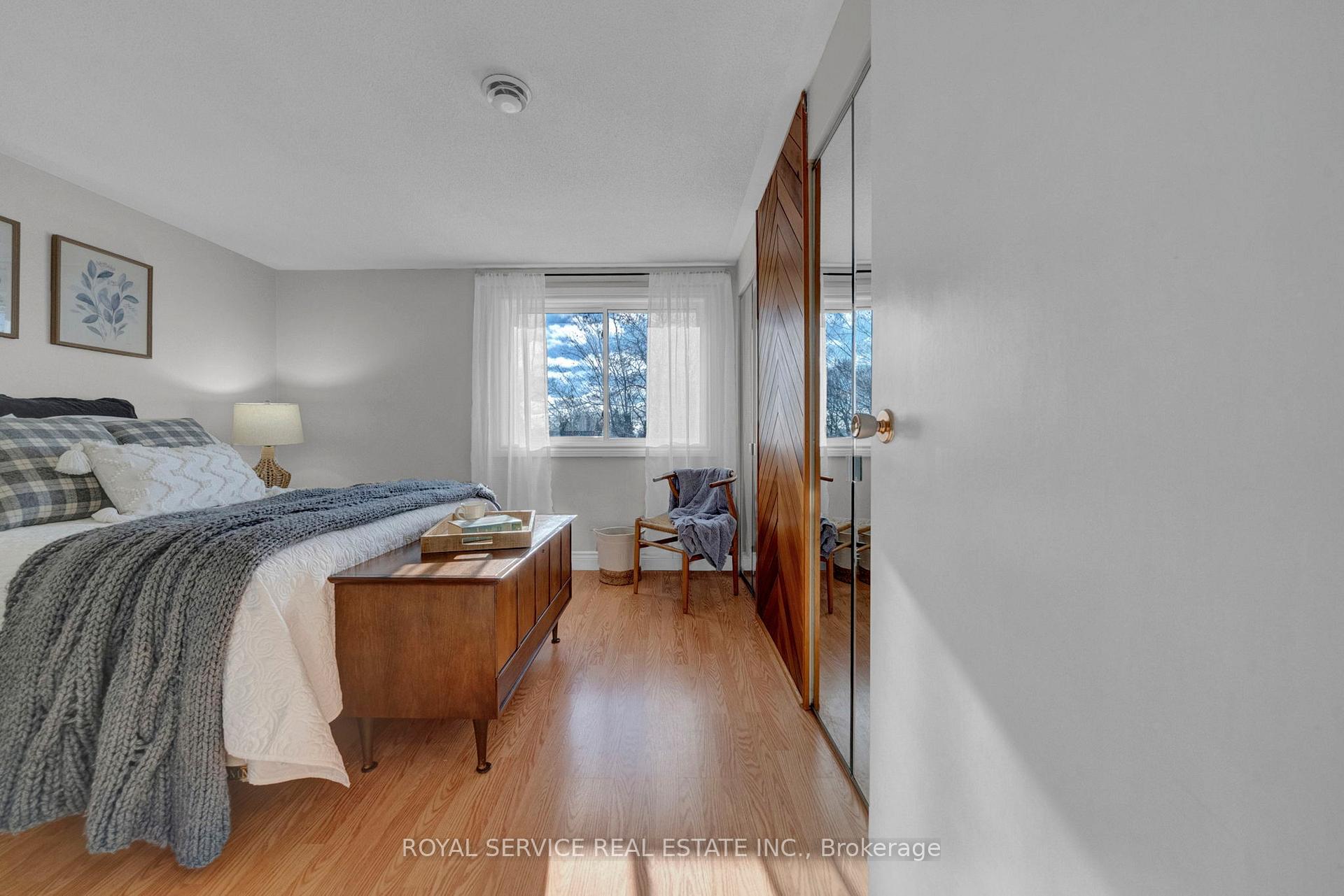 Photo 16 of 45 Davids Crescent, Clarington, Orono — HOMEH