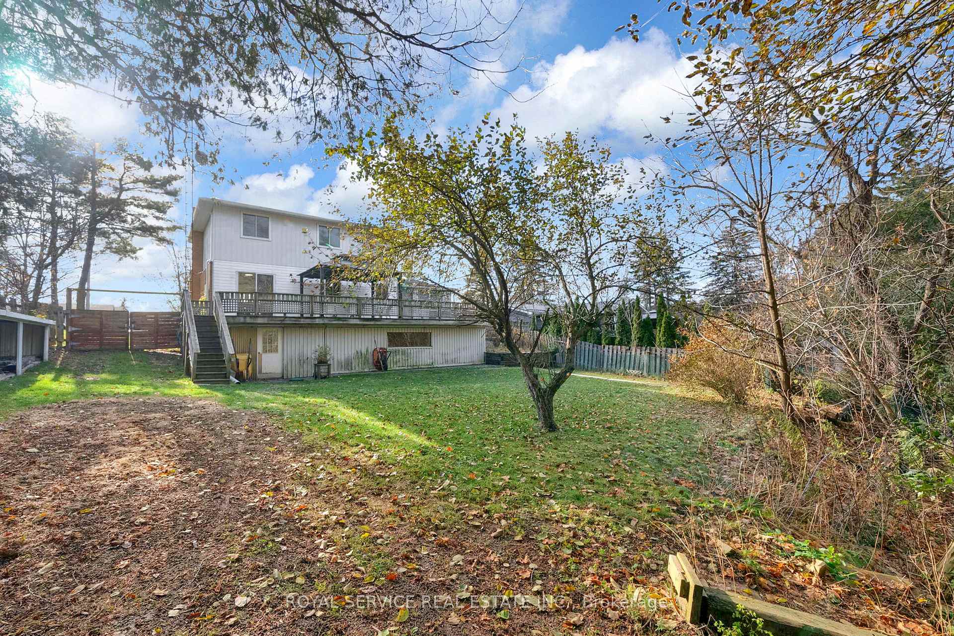 Photo 38 of 45 Davids Crescent, Clarington, Orono — HOMEH
