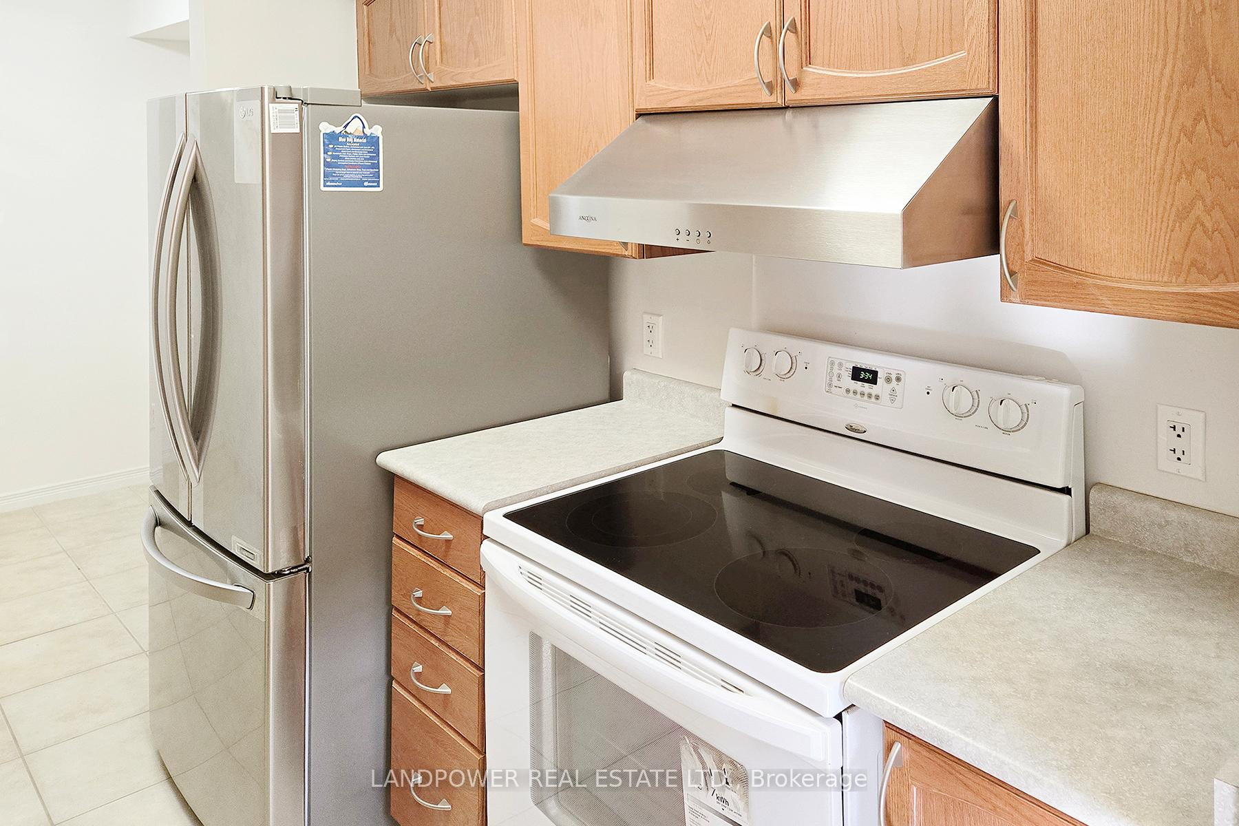 Photo 11 of Unit 126, 8 Faithful Way, Markham, Milliken Mills East — HOMEH