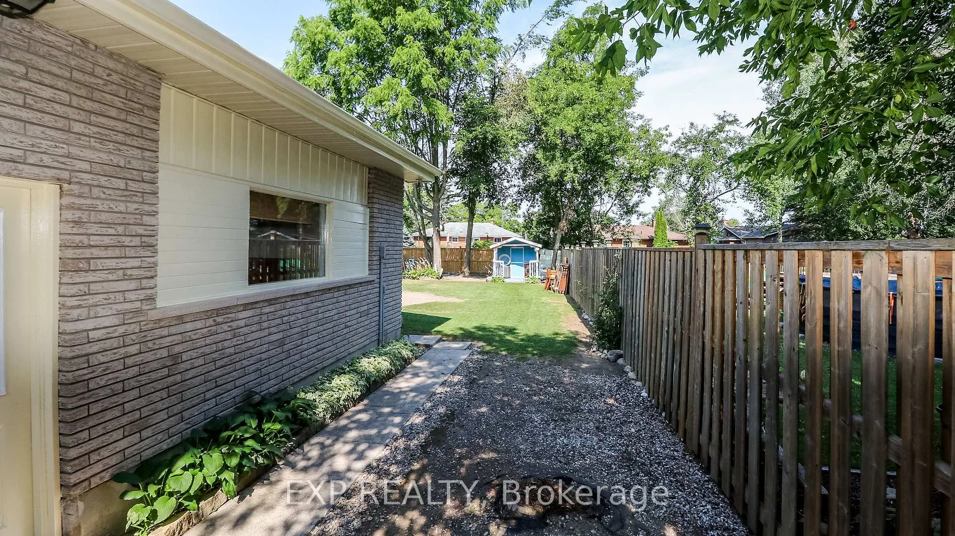 Photo 8 of 218 Jephson Street, Tay, Victoria Harbour — HOMEH