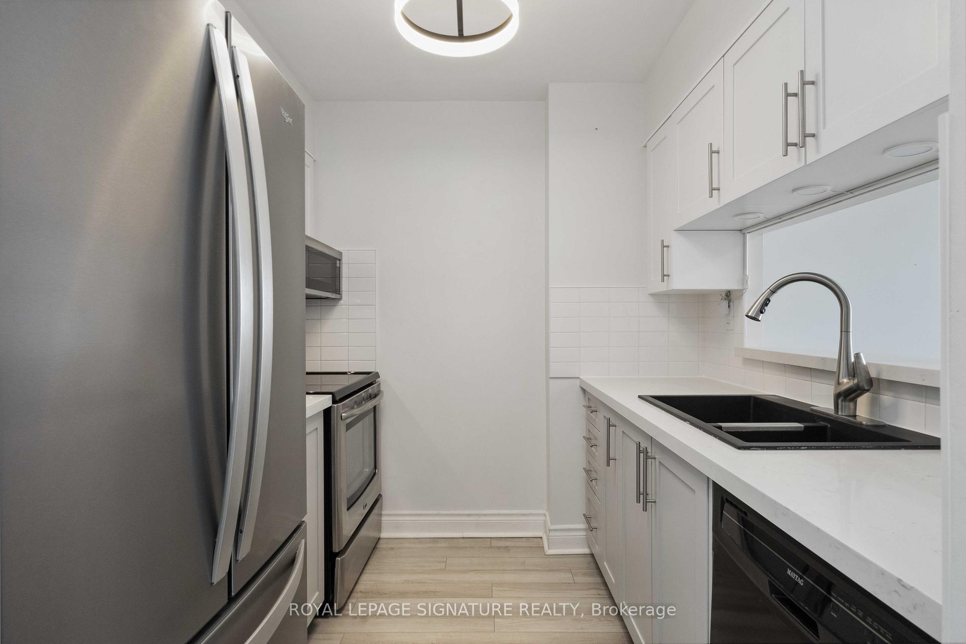 Photo 4 of Unit 609, 1665 Pickering Parkway, Pickering, Town Centre — HOMEH