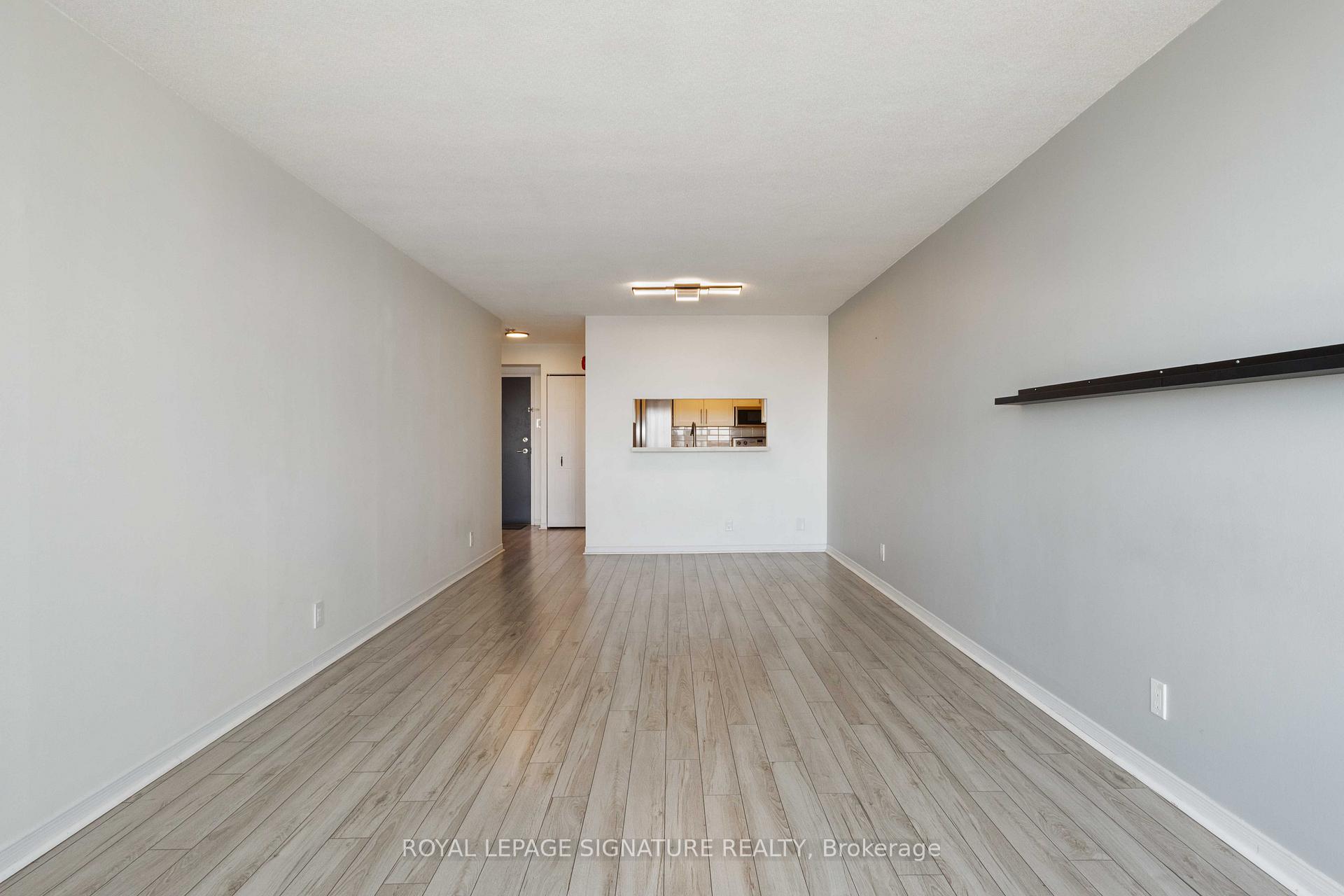 Photo 11 of Unit 609, 1665 Pickering Parkway, Pickering, Town Centre — HOMEH