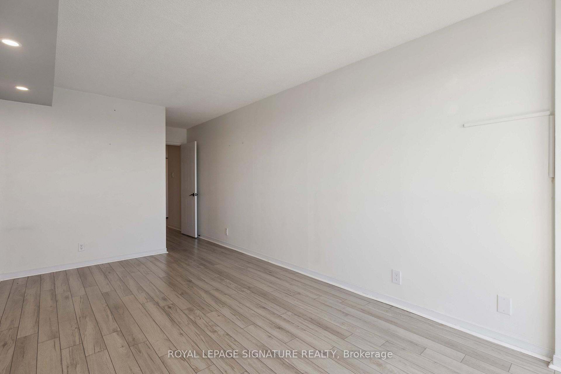 Photo 16 of Unit 609, 1665 Pickering Parkway, Pickering, Town Centre — HOMEH