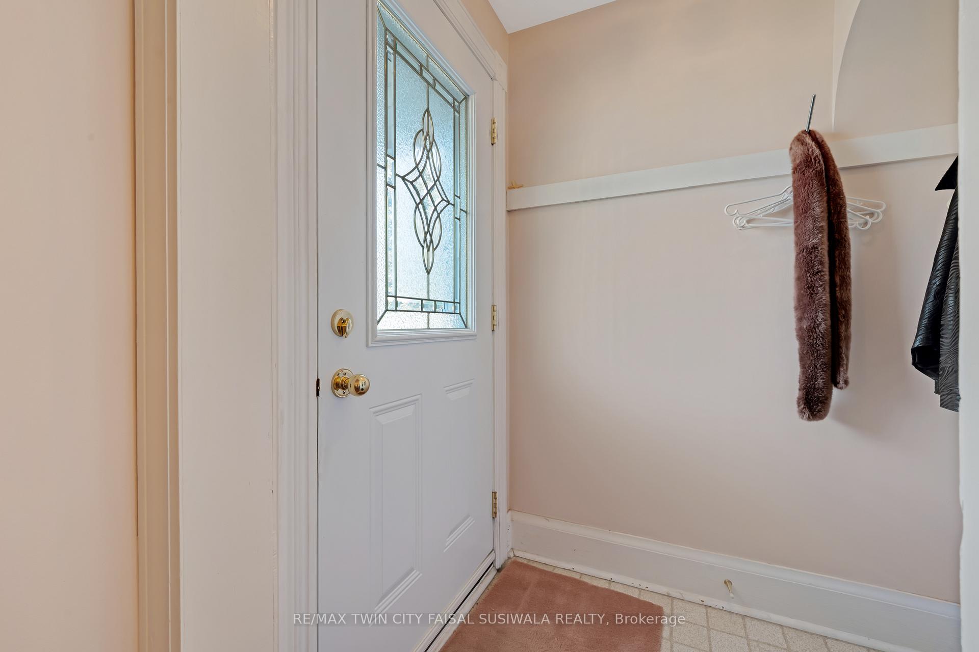 Photo 5 of 1625 Concession Road, Cambridge — HOMEH