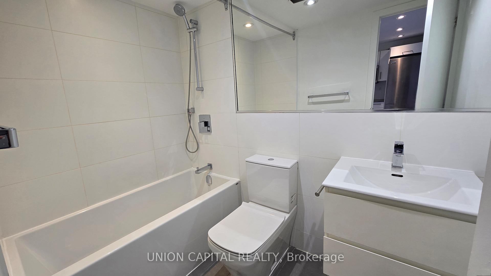 Photo 9 of Unit 309, 230 Oak Street, Toronto, Regent Park — HOMEH
