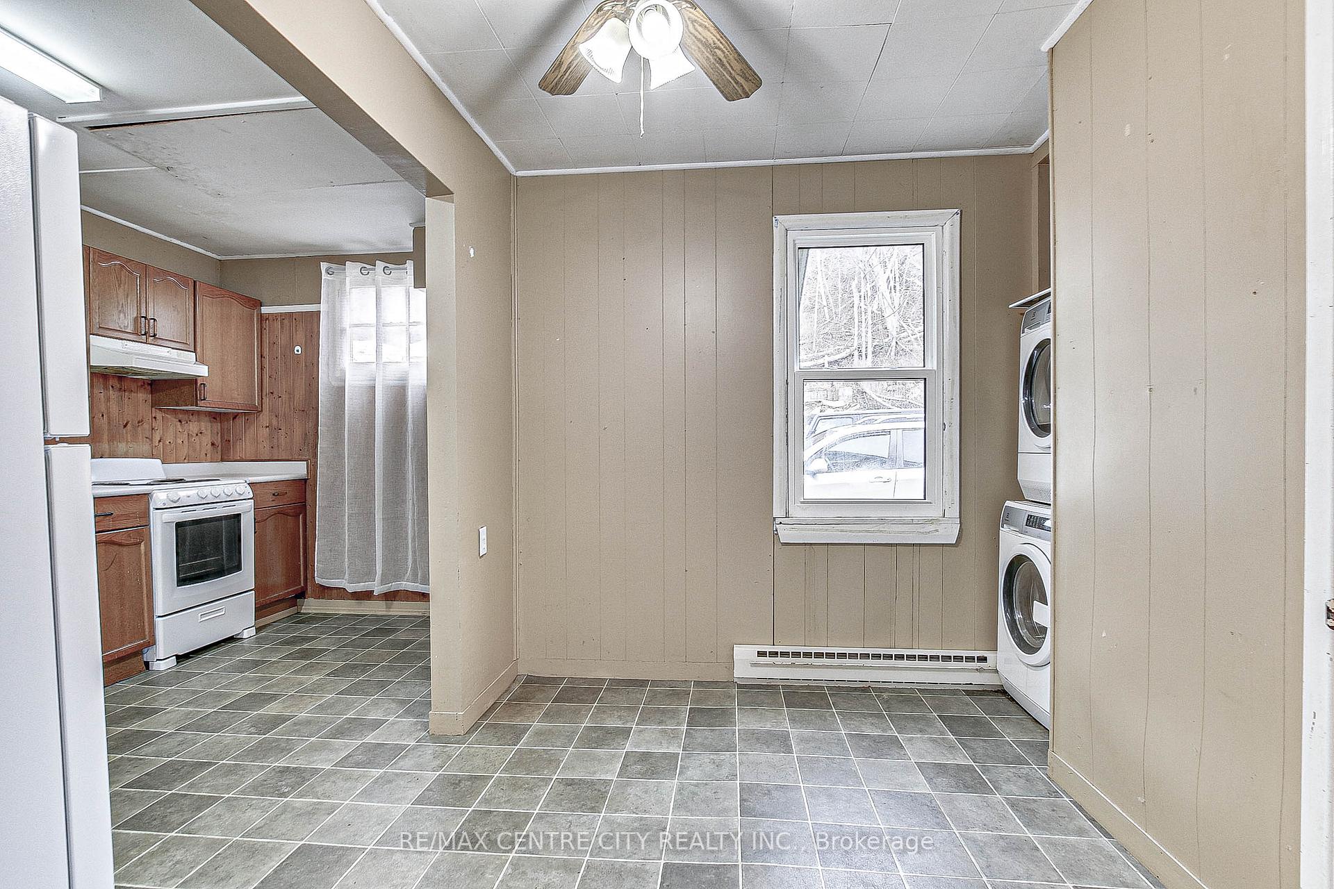 Photo 6 of 435 Edith Cavell Boulevard, Central Elgin, Port Stanley — HOMEH