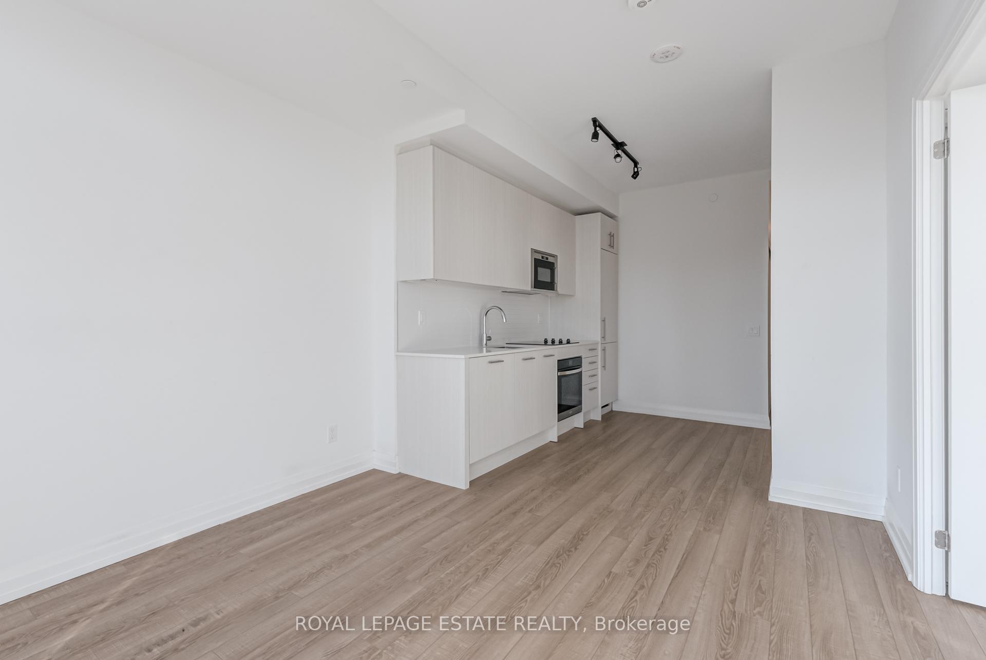 Photo 15 of Unit 1806, 286 Main Street, Toronto, East End-Danforth — HOMEH