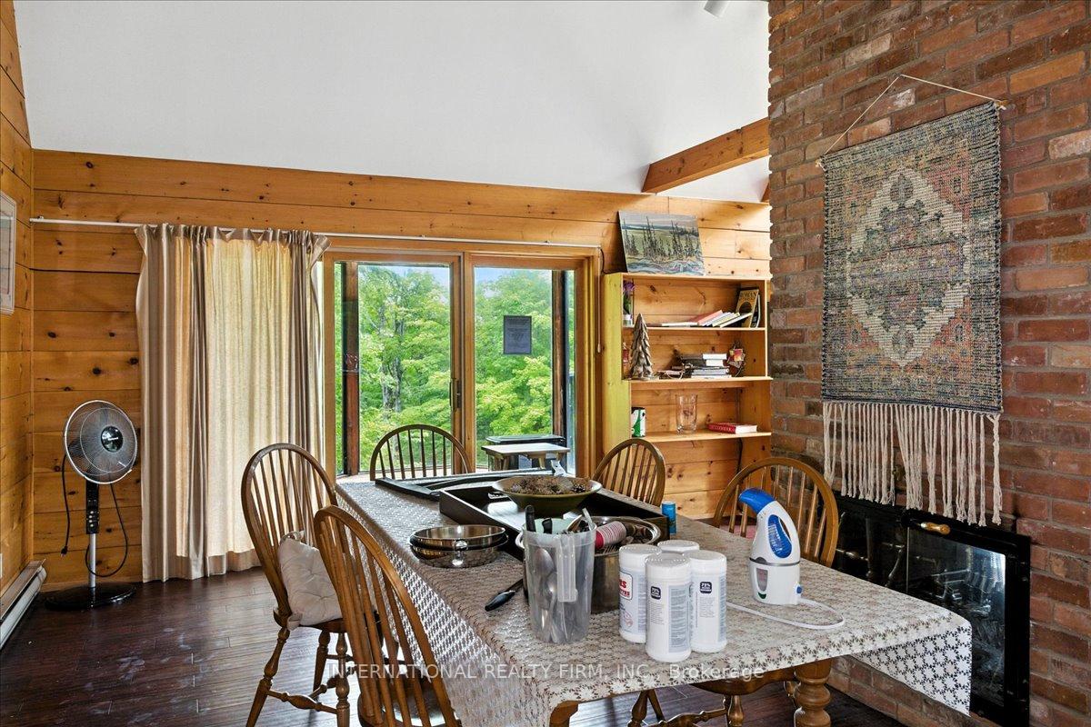 Photo 4 of 2445 Riverside Drive, Clearview, Rural Clearview — HOMEH
