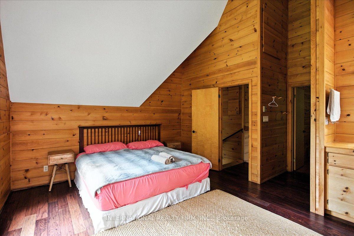 Photo 10 of 2445 Riverside Drive, Clearview, Rural Clearview — HOMEH