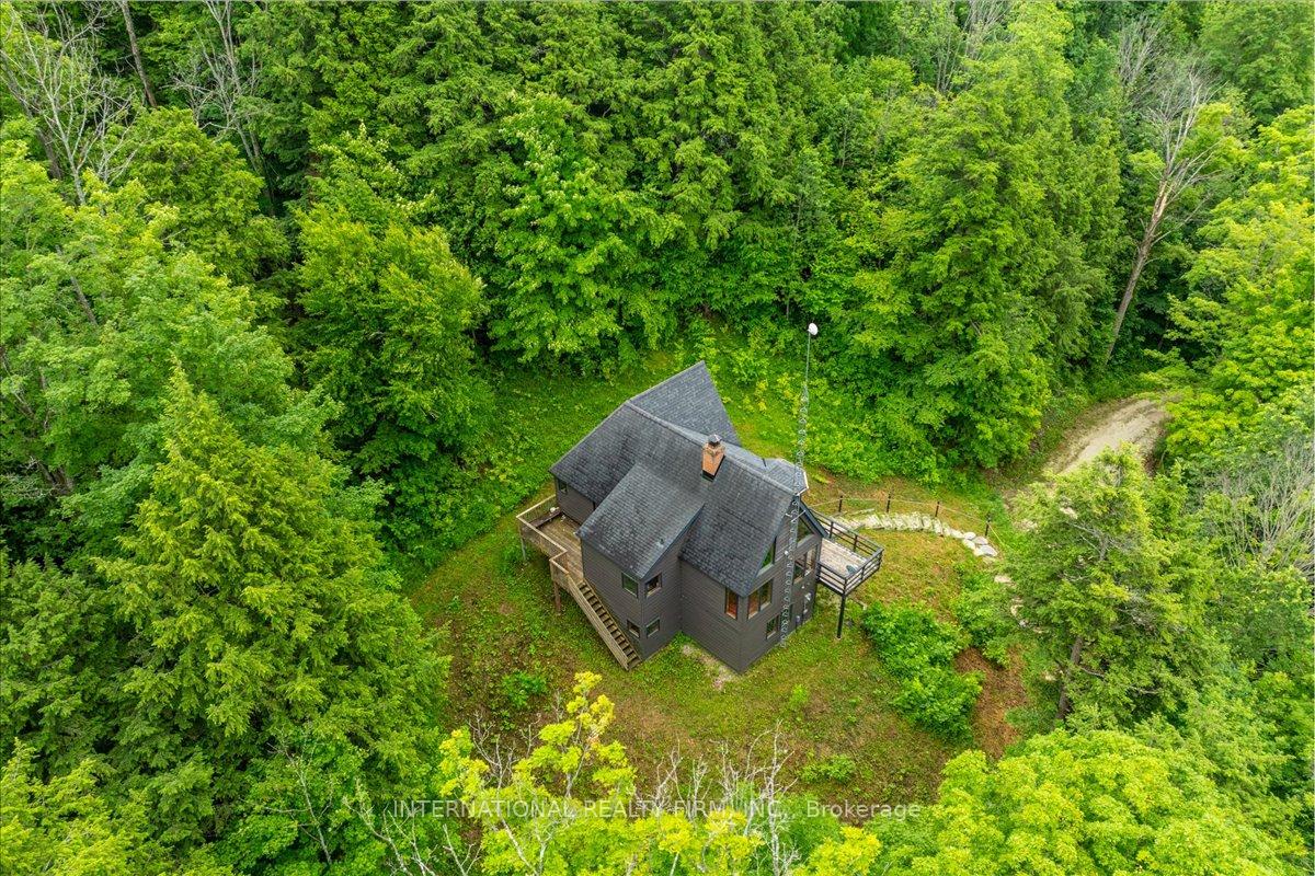 Photo 31 of 2445 Riverside Drive, Clearview, Rural Clearview — HOMEH