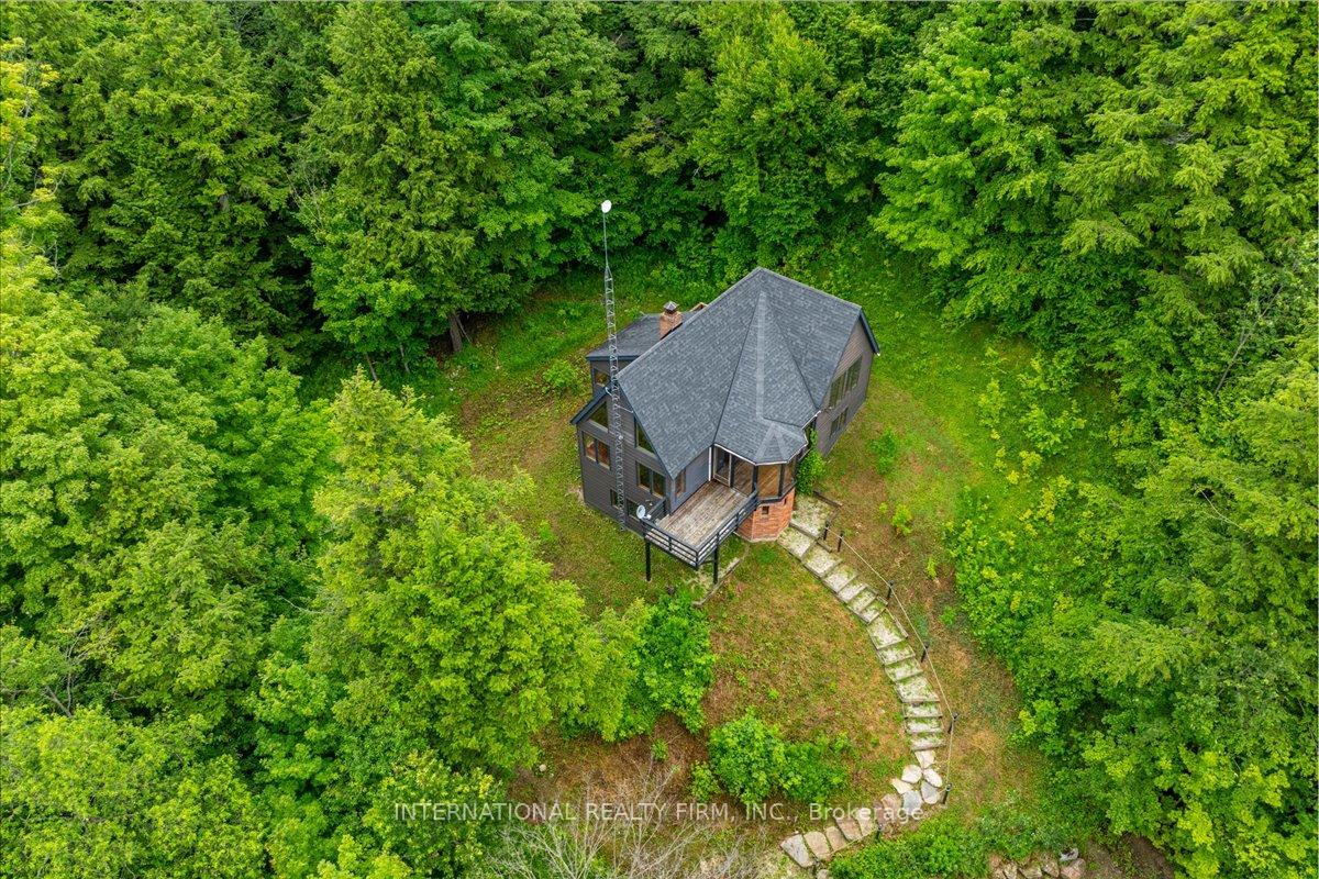 Photo 33 of 2445 Riverside Drive, Clearview, Rural Clearview — HOMEH