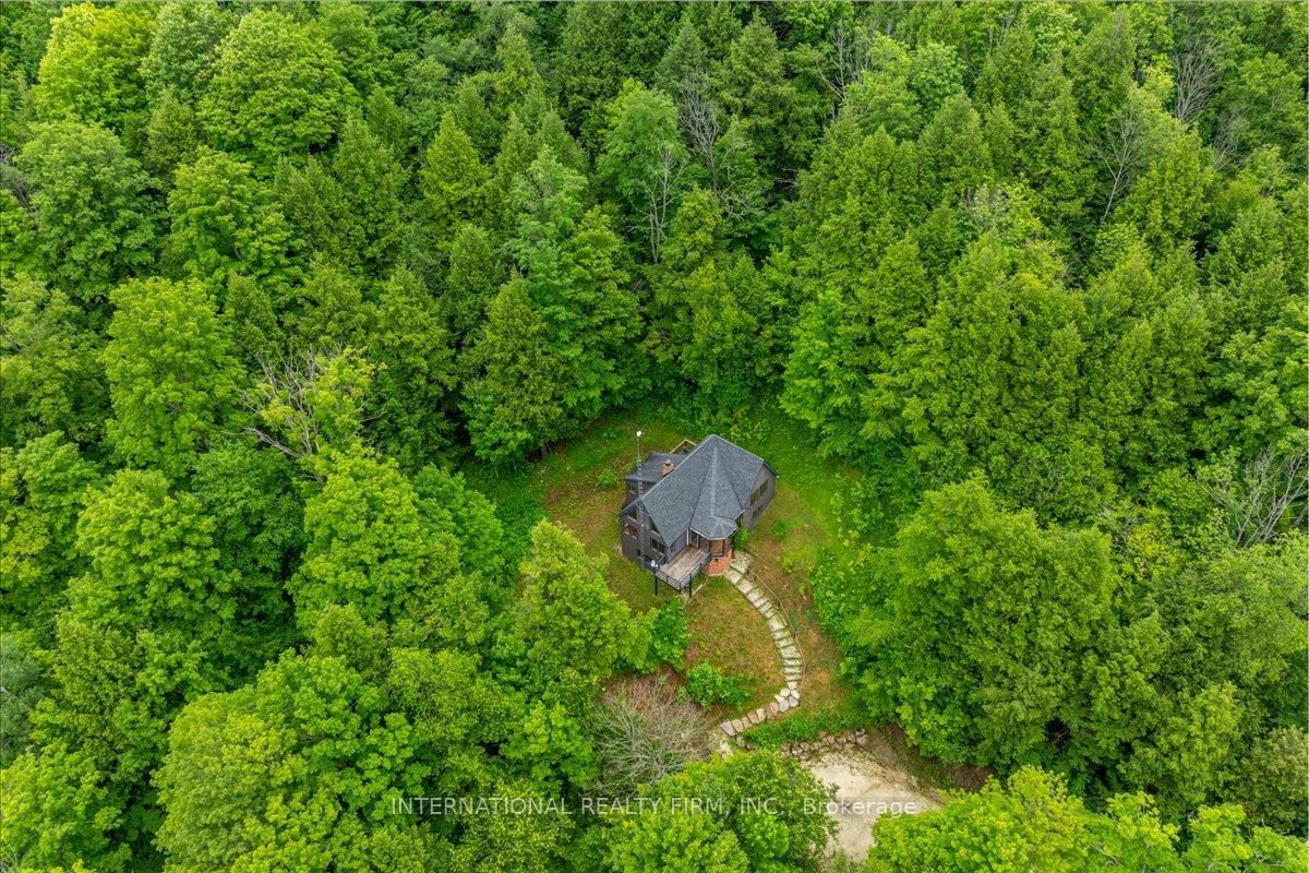 Photo 36 of 2445 Riverside Drive, Clearview, Rural Clearview — HOMEH