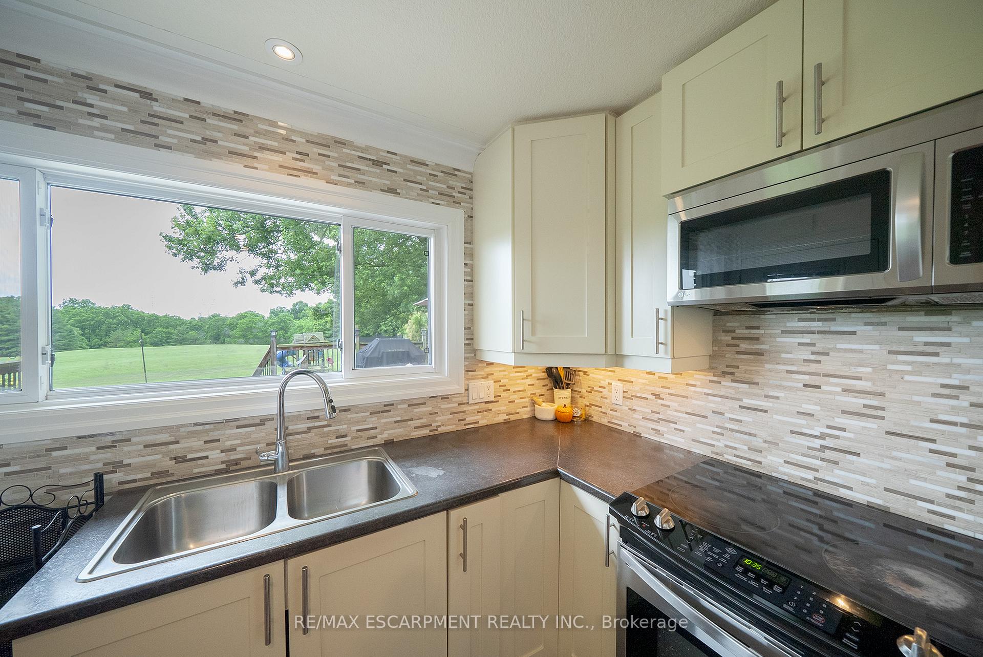 Photo 14 of 45 River Road, Brant, Brantford Twp — HOMEH
