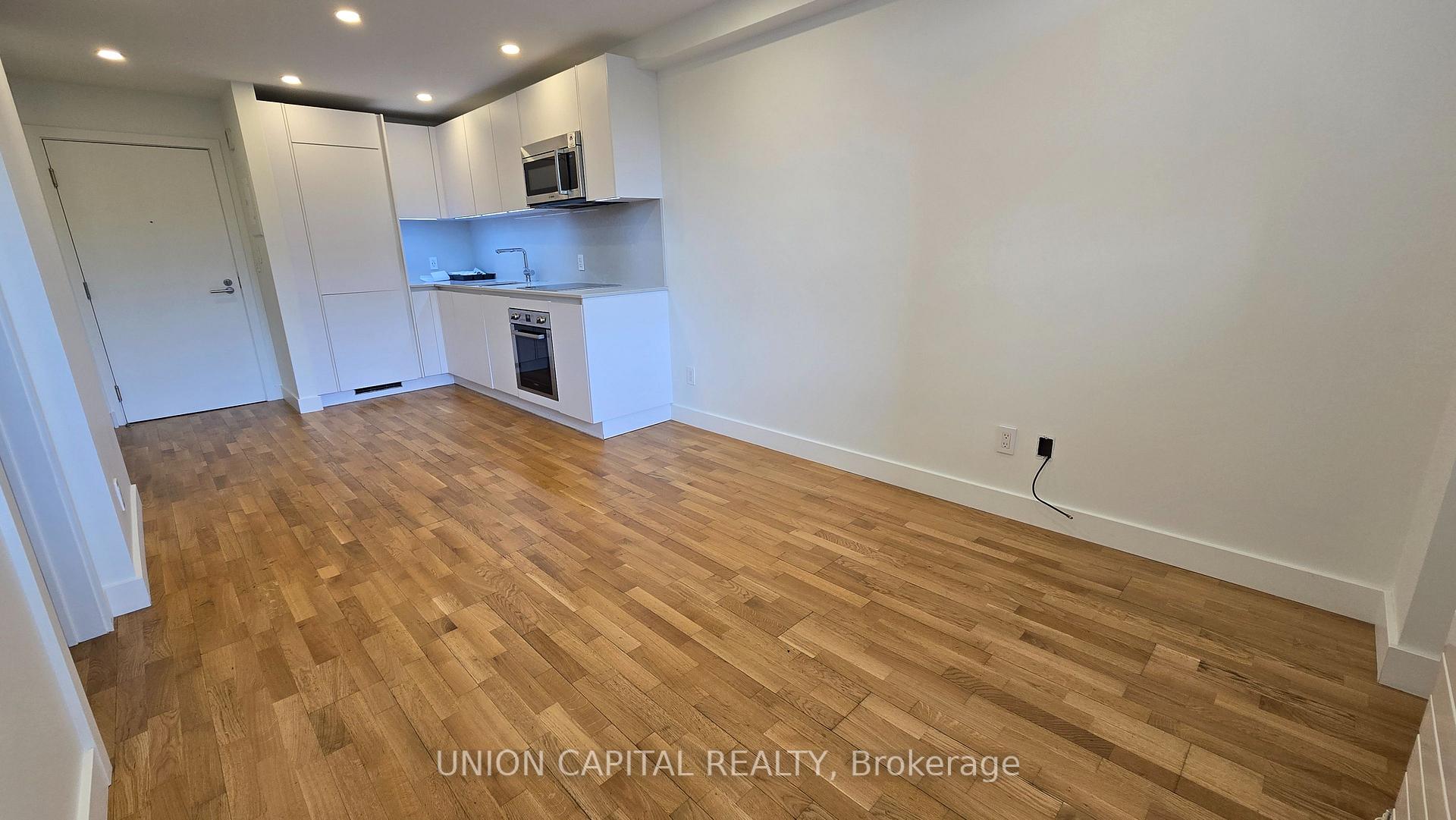 Photo 3 of Unit 203, 230 Oak Street, Toronto, Regent Park — HOMEH