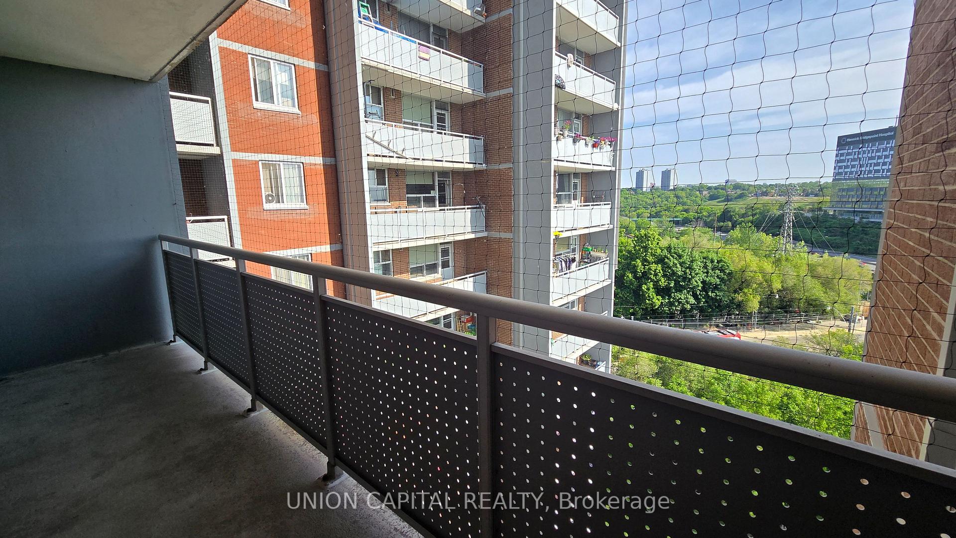 Photo 11 of Unit 1003, 230 Oak Street, Toronto, Regent Park — HOMEH