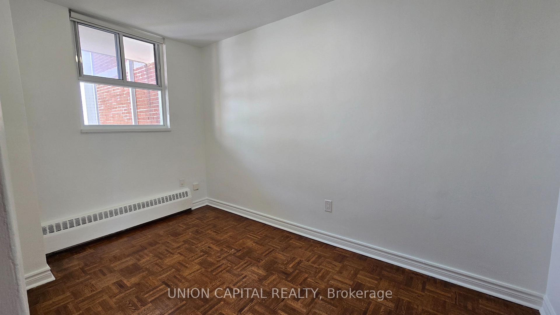 Photo 8 of Unit 2103, 230 Oak Street, Toronto, Regent Park — HOMEH