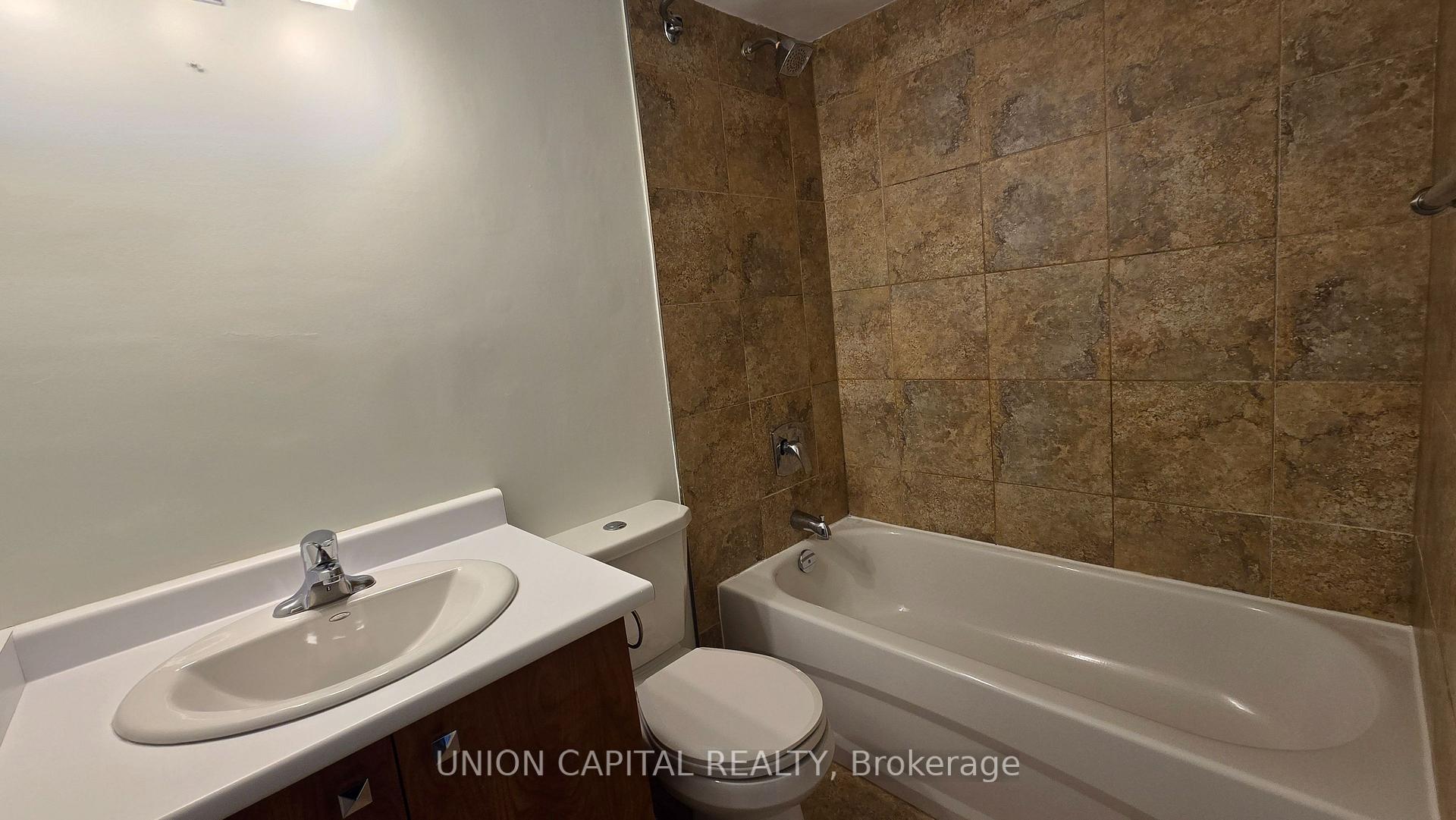 Photo 11 of Unit 2103, 230 Oak Street, Toronto, Regent Park — HOMEH