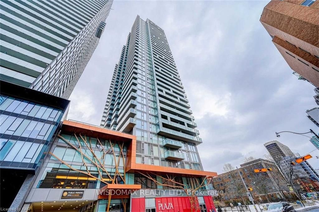 Front of Unit 2106, 50 Wellesley Street E