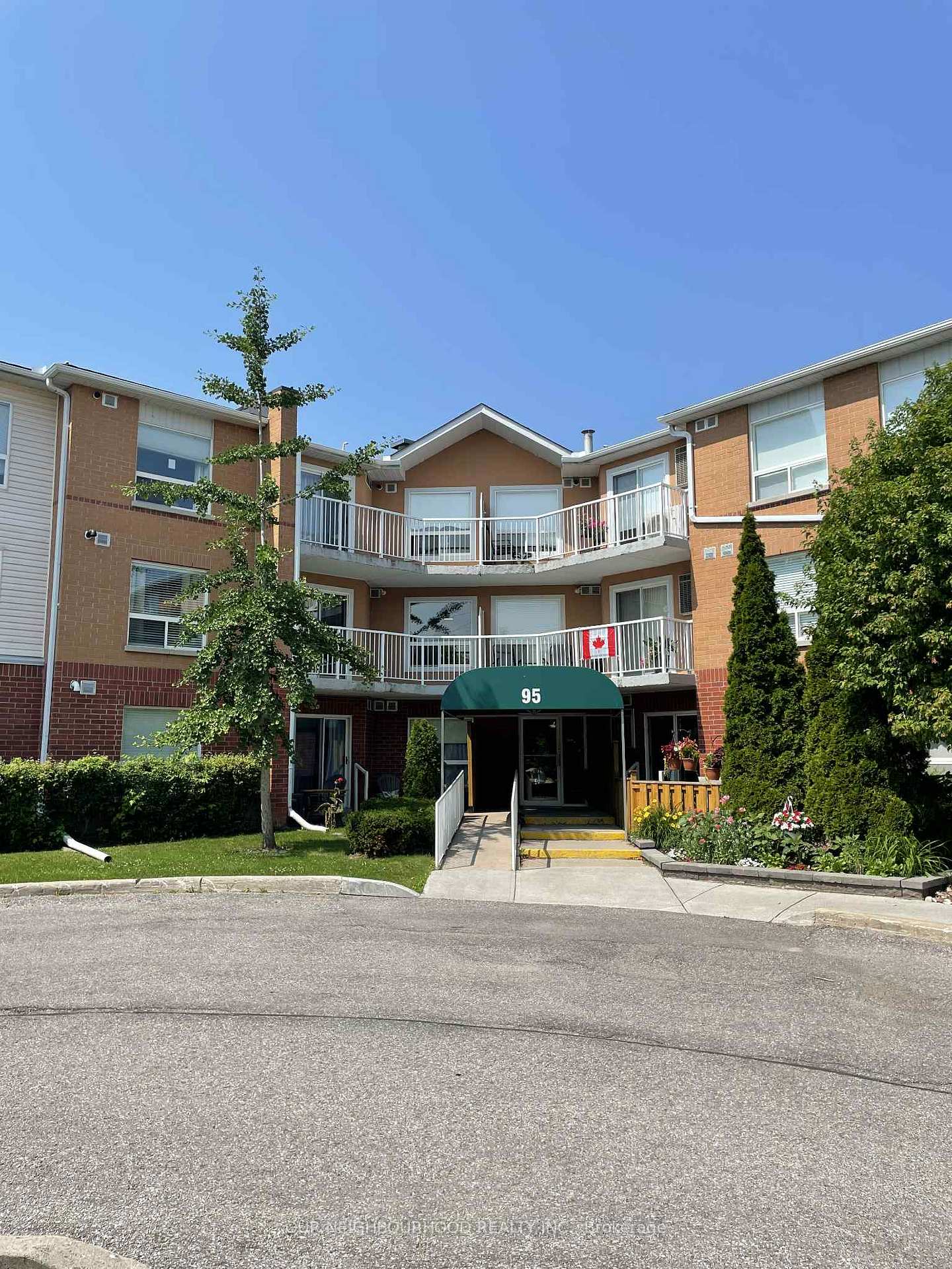Front of Unit 210, 95 Wellington Street