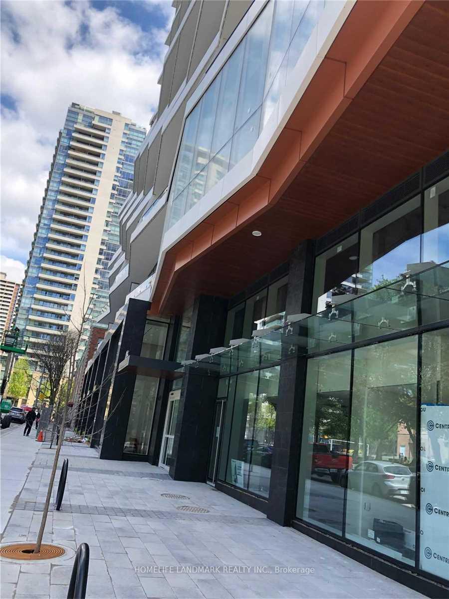 Front of Unit 1505, 85 Wood Street