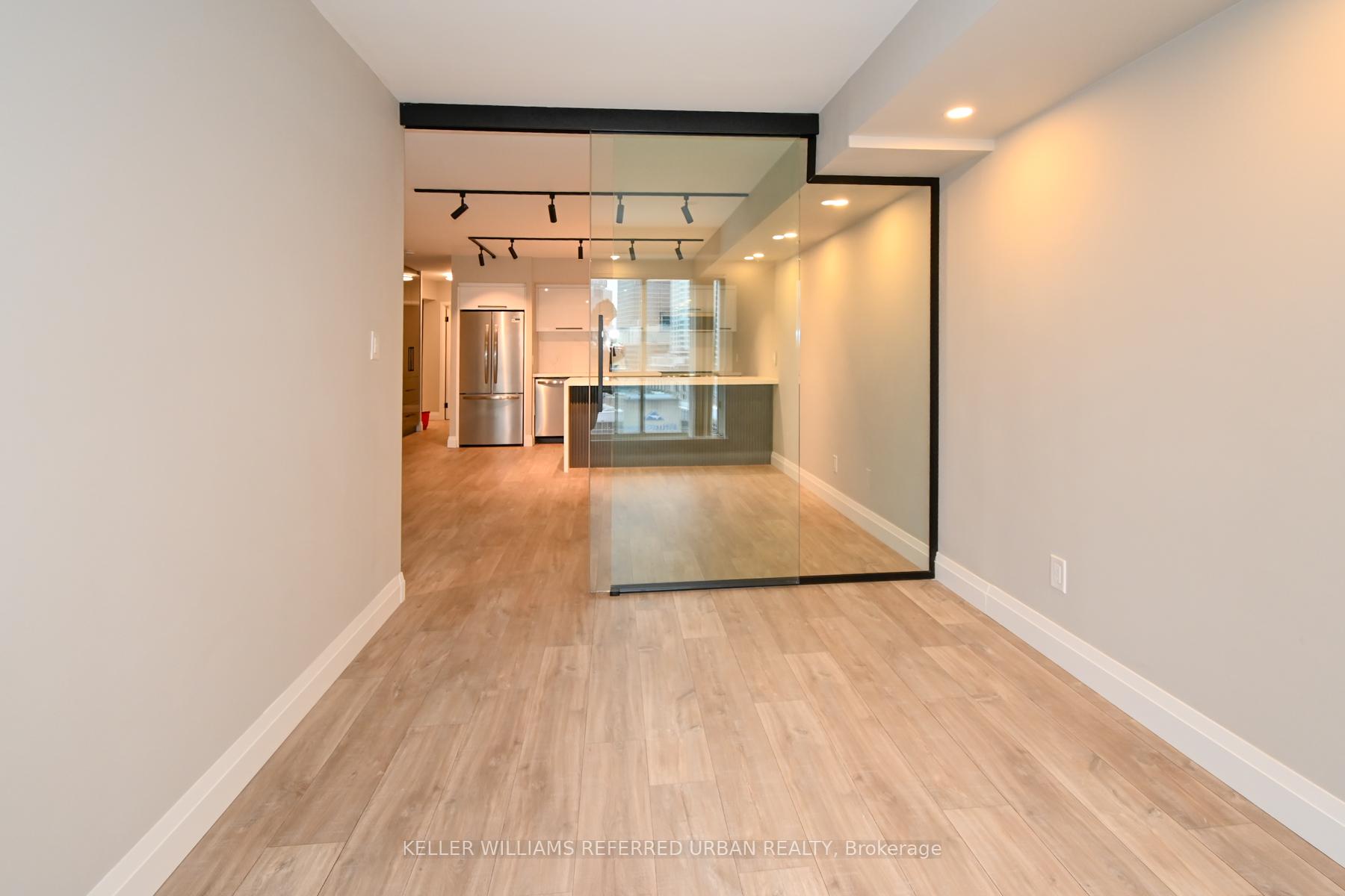 Photo 4 of Unit 2609, 25 The Esplanade, Toronto, Waterfront Communities — HOMEH