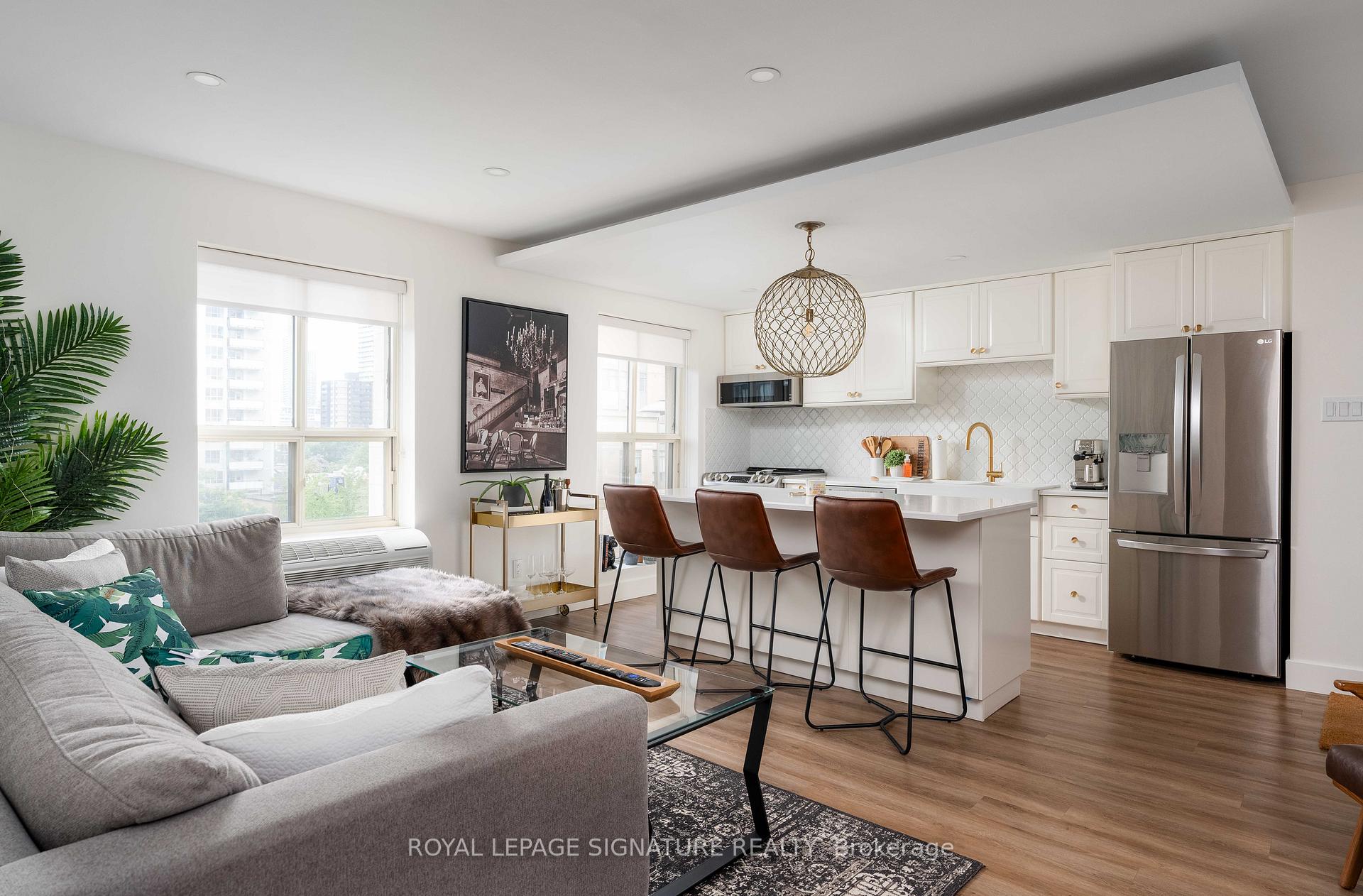 Photo 1 of Unit 601, 88 Charles Street E, Toronto, Church-Yonge Corridor — HOMEH