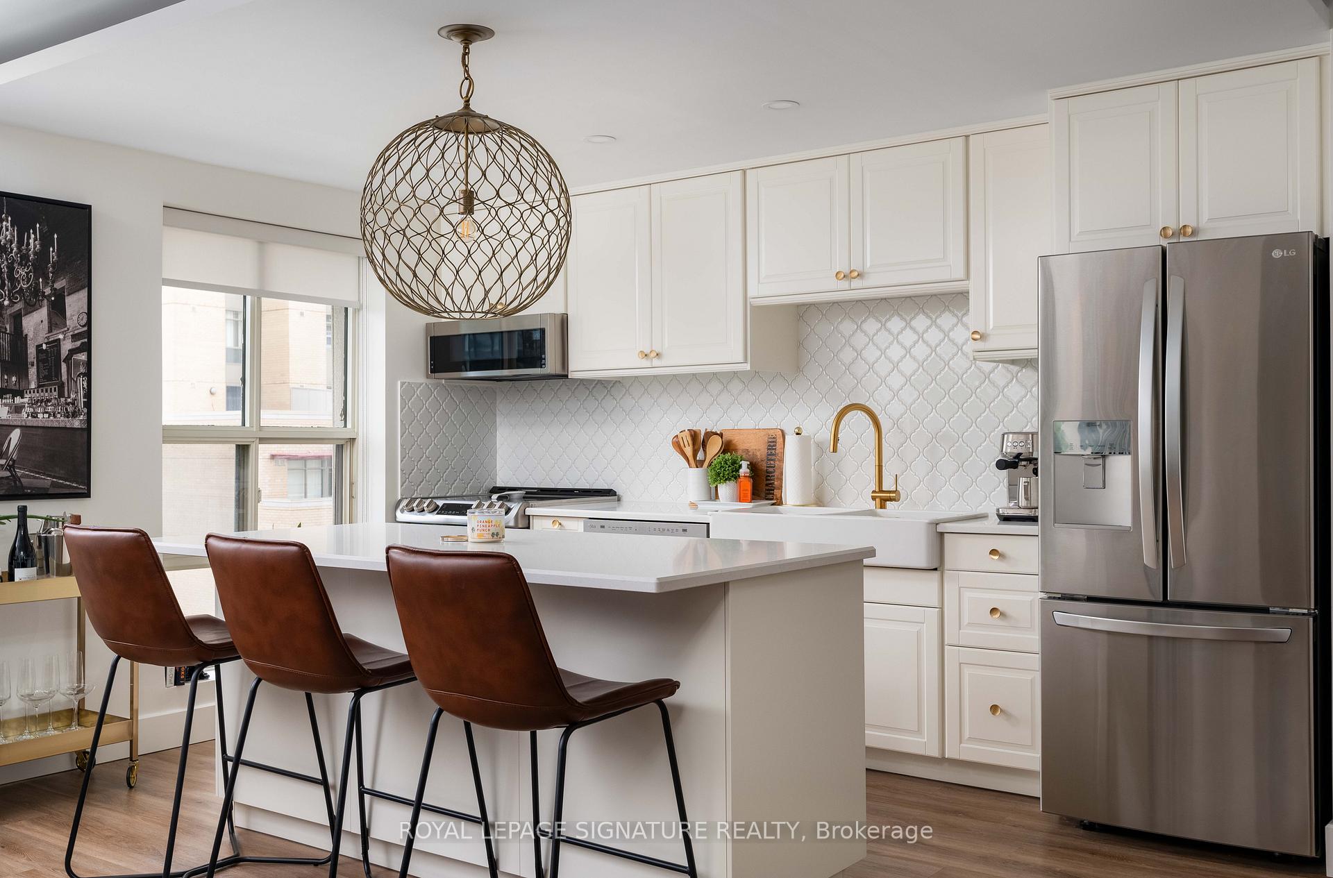 Photo 4 of Unit 601, 88 Charles Street E, Toronto, Church-Yonge Corridor — HOMEH