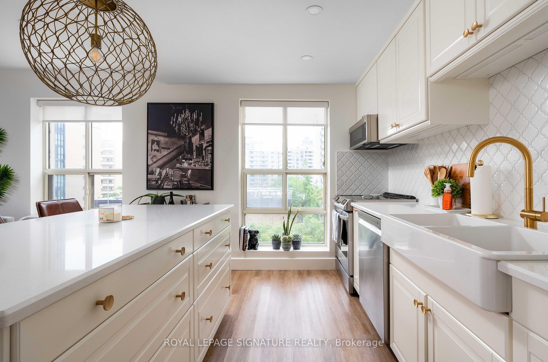 Photo 6 of Unit 601, 88 Charles Street E, Toronto, Church-Yonge Corridor — HOMEH