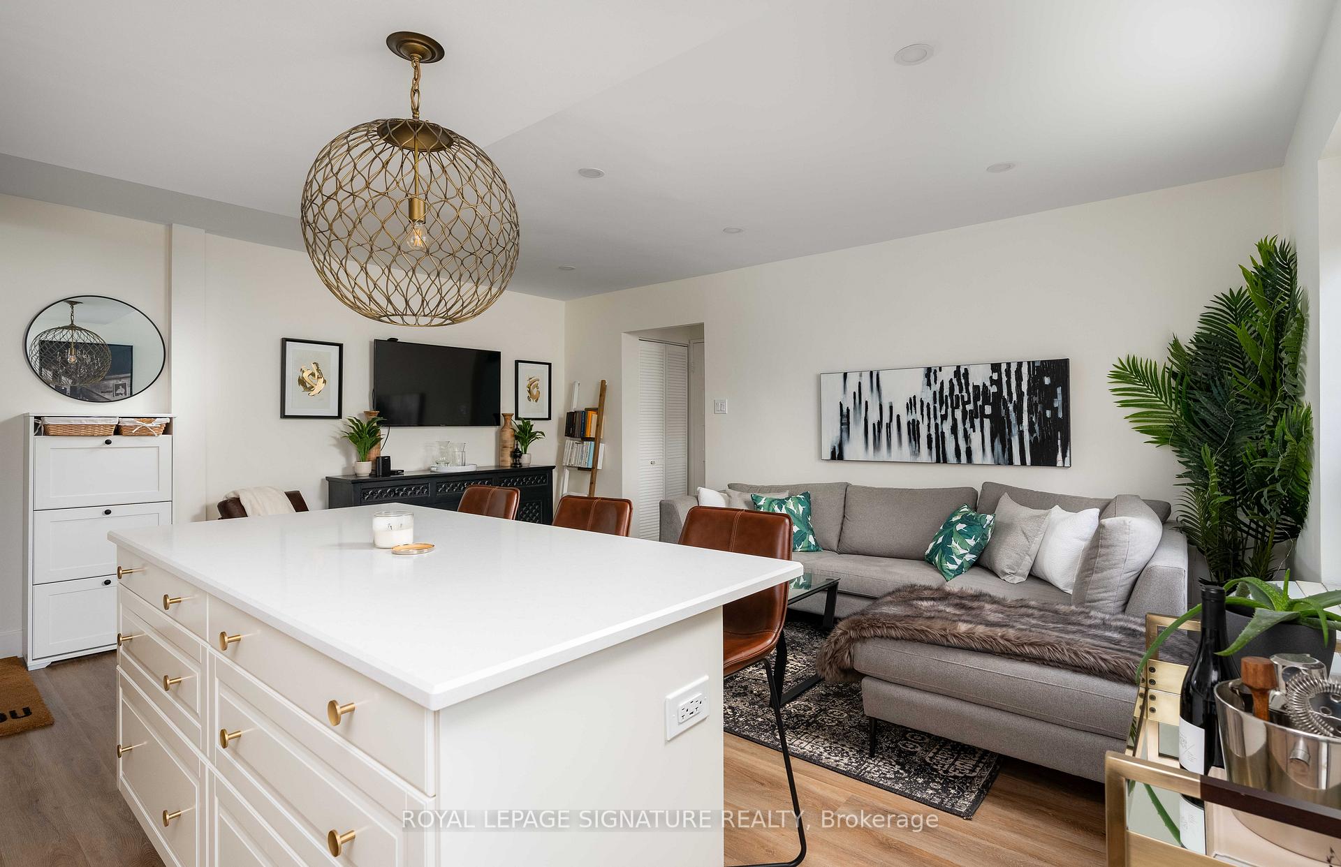 Photo 11 of Unit 601, 88 Charles Street E, Toronto, Church-Yonge Corridor — HOMEH