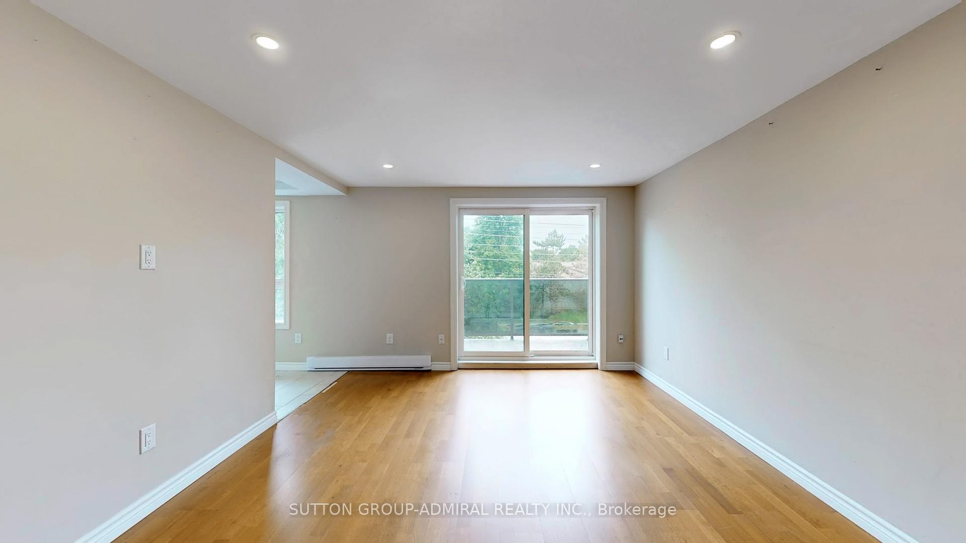 Photo 8 of Unit 12, 43 Taunton Road E, Oshawa, Centennial — HOMEH