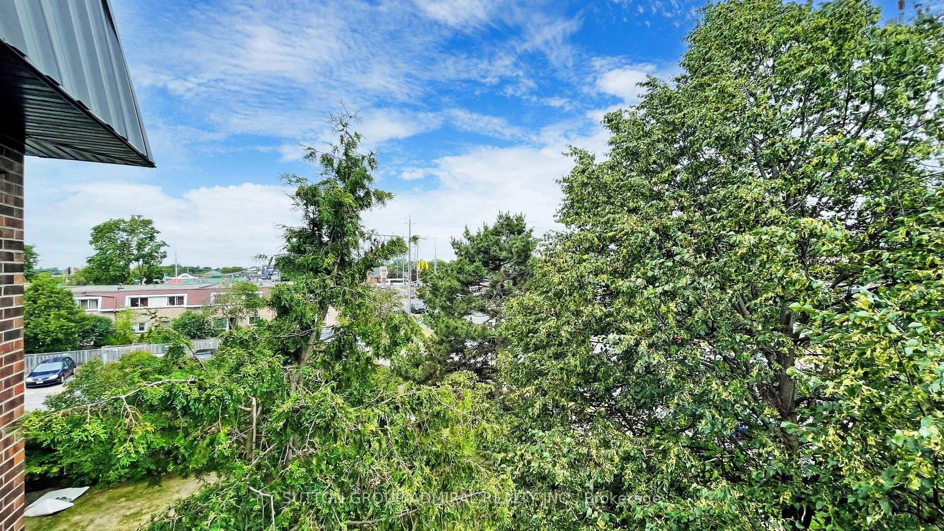 Photo 31 of Unit 12, 43 Taunton Road E, Oshawa, Centennial — HOMEH