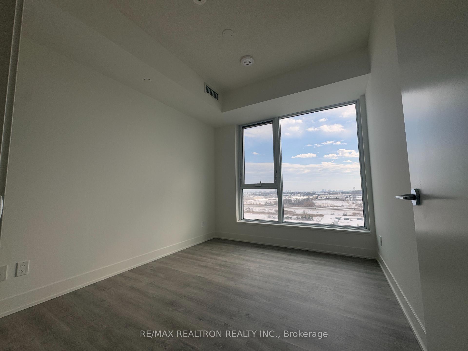 Photo 7 of Unit 1509, 38 Andre De Grasse Street, Markham, Unionville — HOMEH