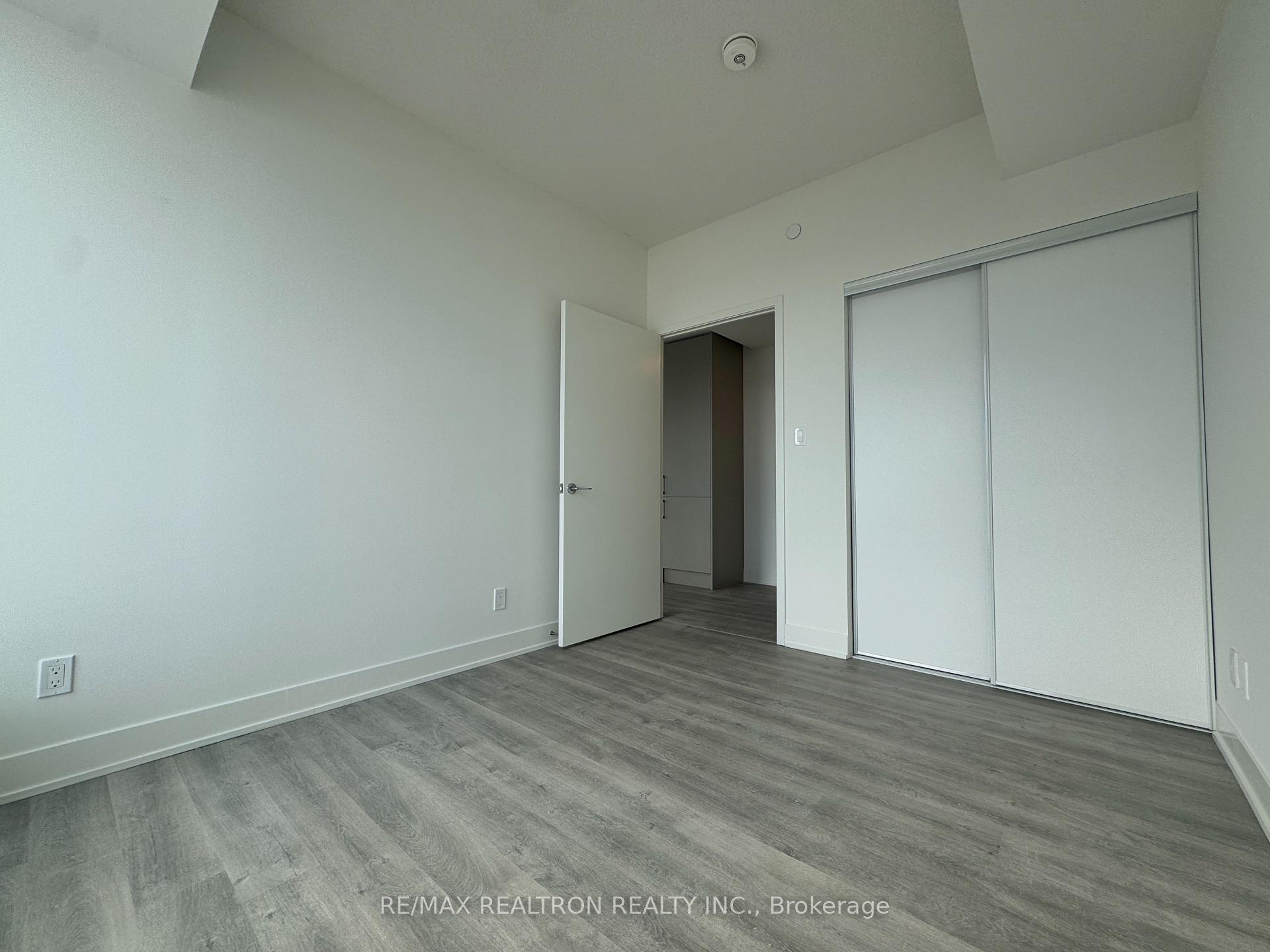 Photo 8 of Unit 1509, 38 Andre De Grasse Street, Markham, Unionville — HOMEH