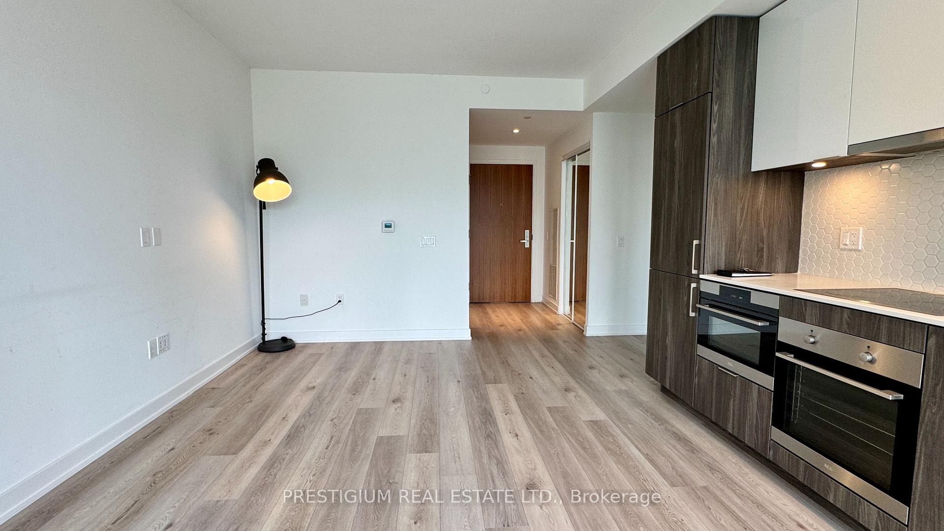 Photo 2 of Unit 2605, 15 Queens Quay E, Toronto, Waterfront Communities — HOMEH