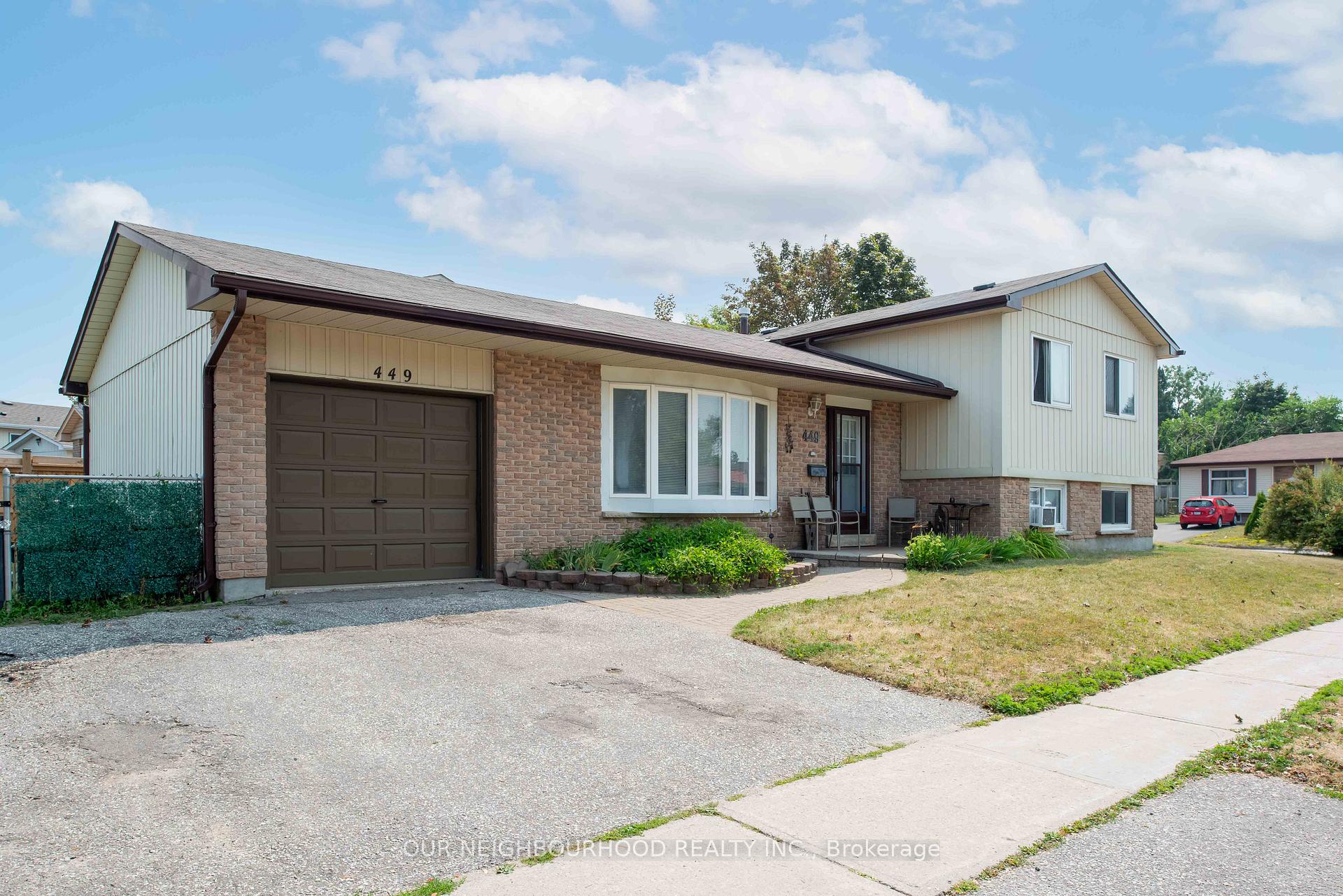 Photo 1 of 449 Leacock Drive, Barrie, Letitia Heights — HOMEH