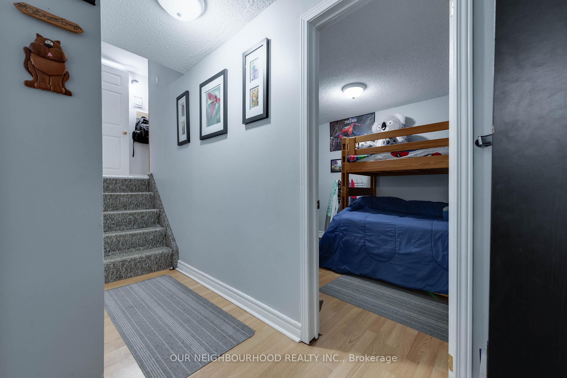 Photo 38 of 449 Leacock Drive, Barrie, Letitia Heights — HOMEH
