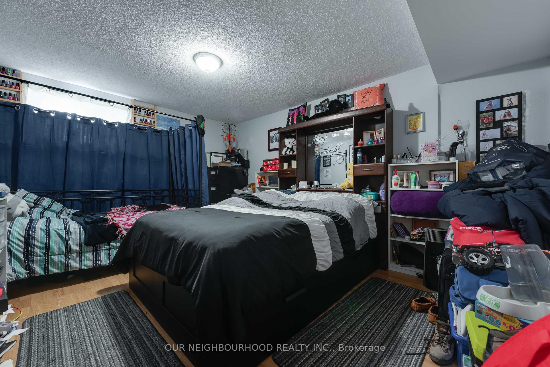 Photo 42 of 449 Leacock Drive, Barrie, Letitia Heights — HOMEH