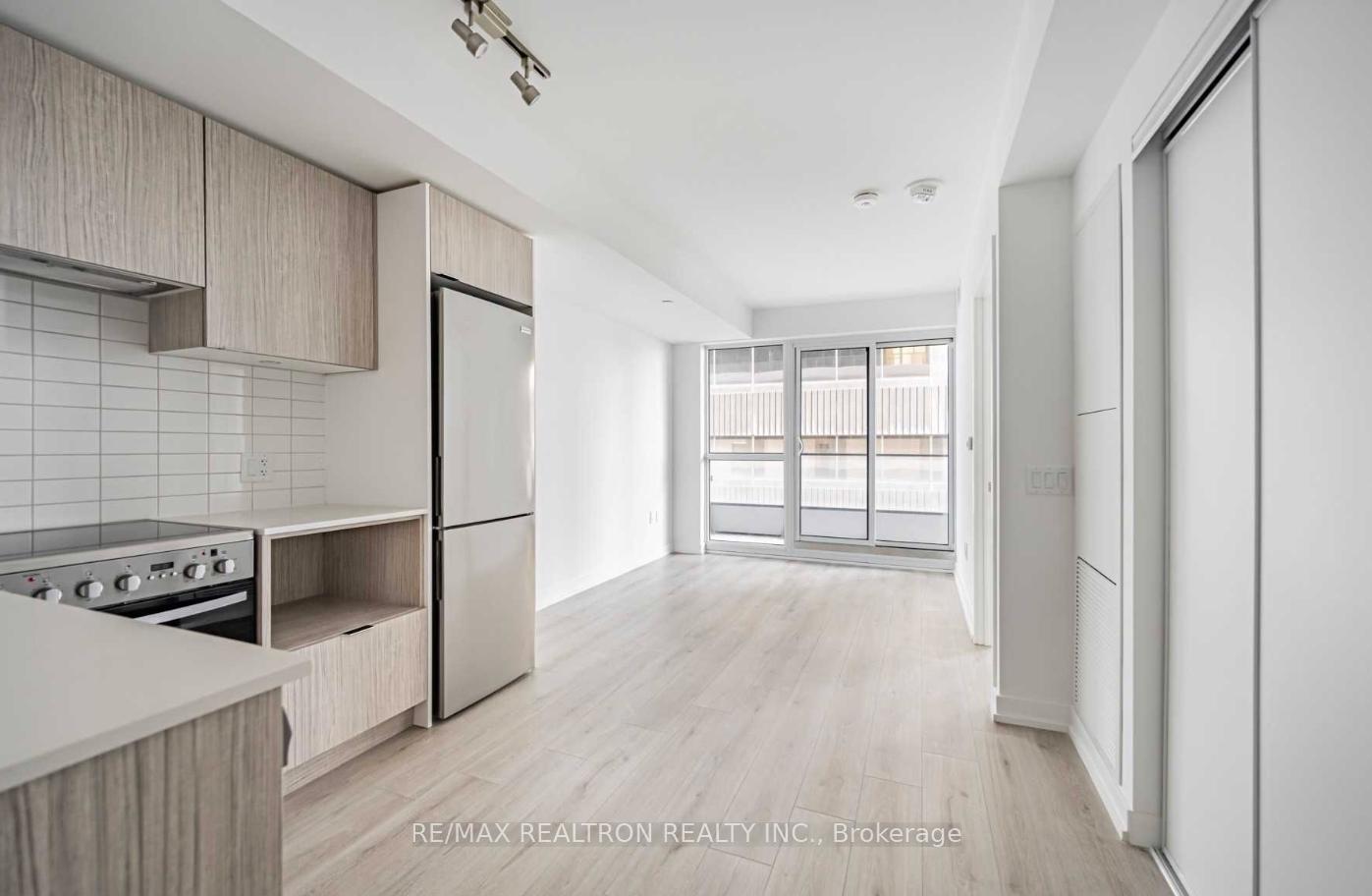 Photo 3 of Unit 1504, 395 Bloor Street E, Toronto, Cabbagetown-South St. James Town — HOMEH