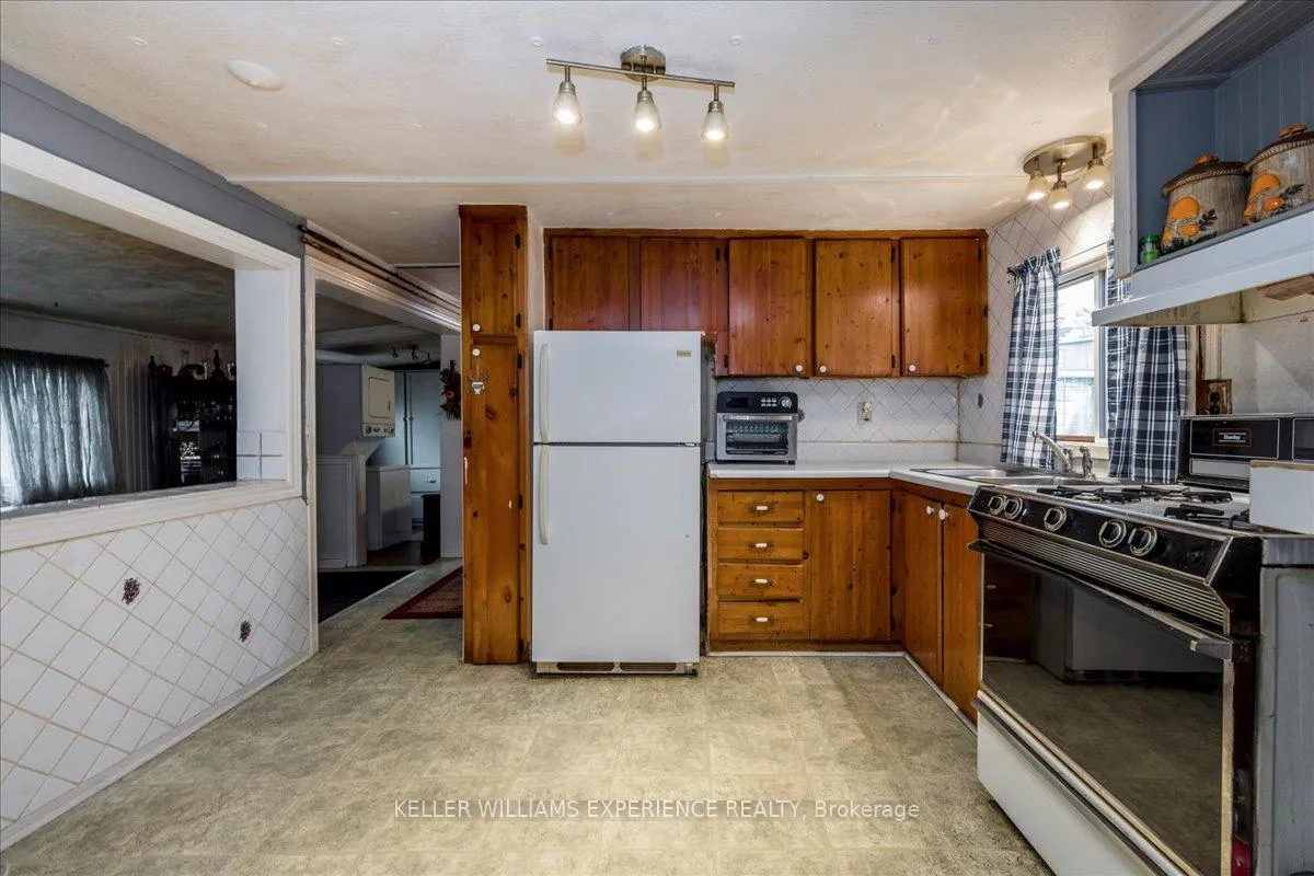 Photo 6 of 31 Third Street, Essa, Angus — HOMEH