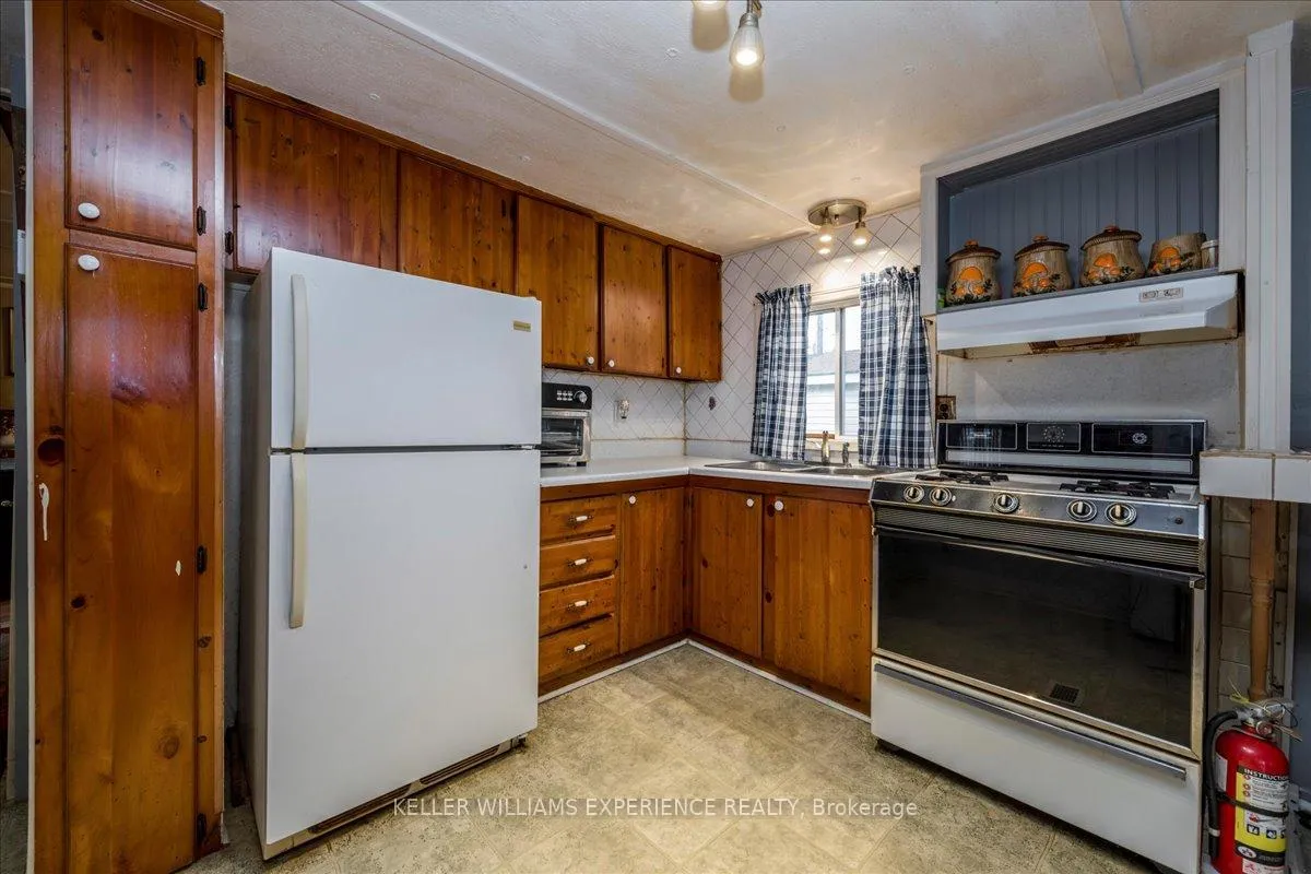 Photo 7 of 31 Third Street, Essa, Angus — HOMEH