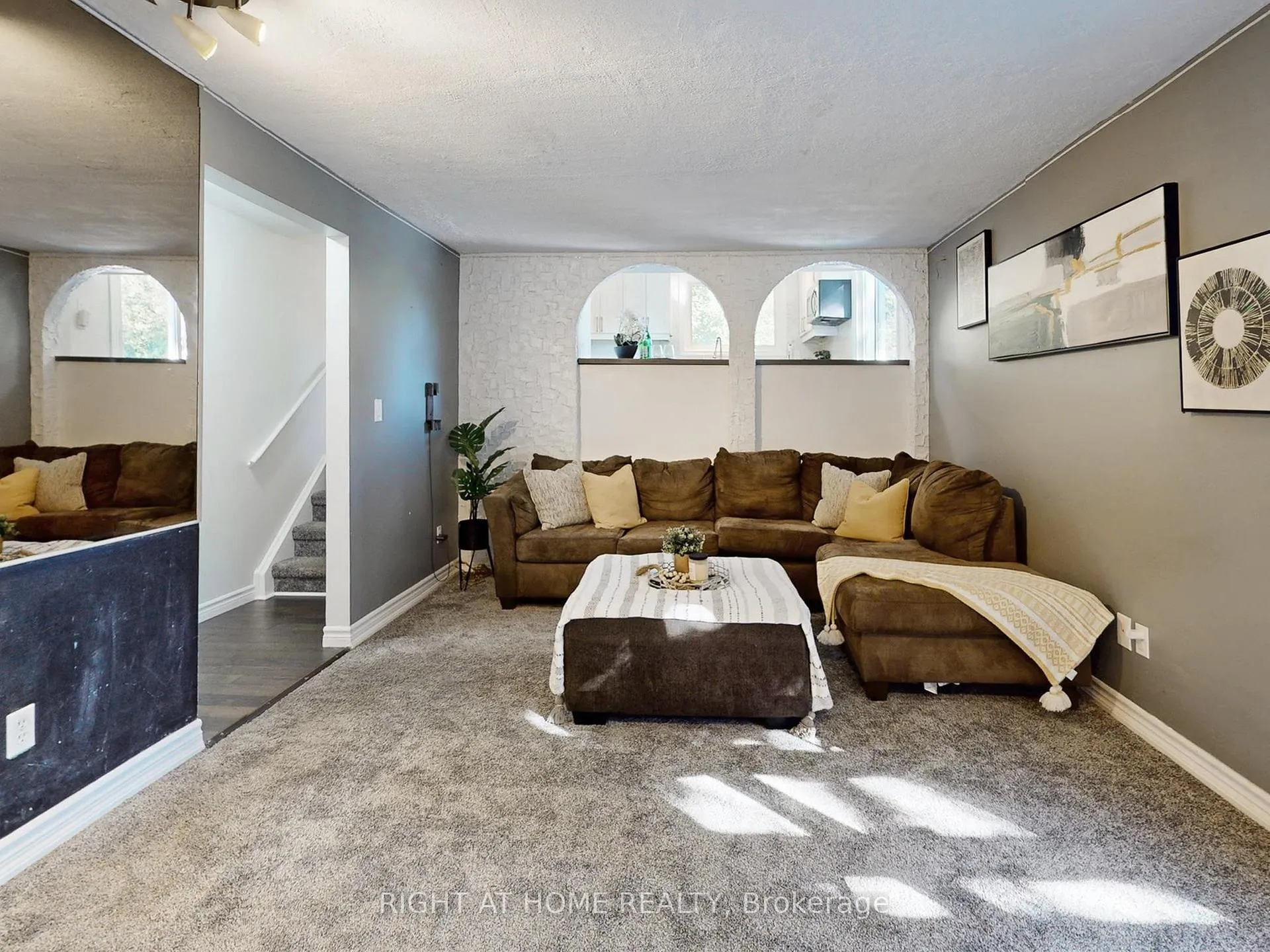 Photo 18 of 2 Hetherington Drive, Clarington, Bowmanville — HOMEH