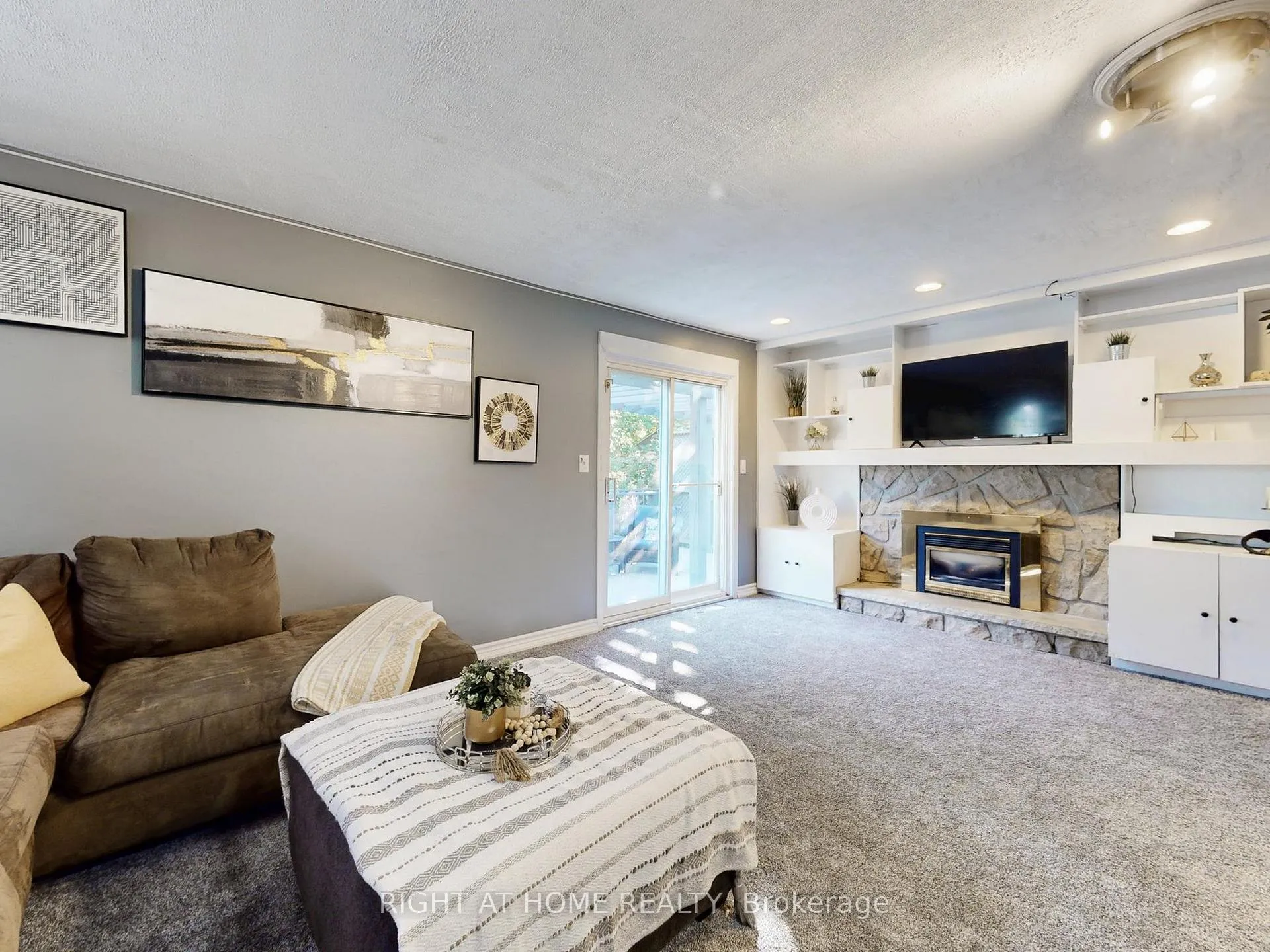 Photo 19 of 2 Hetherington Drive, Clarington, Bowmanville — HOMEH