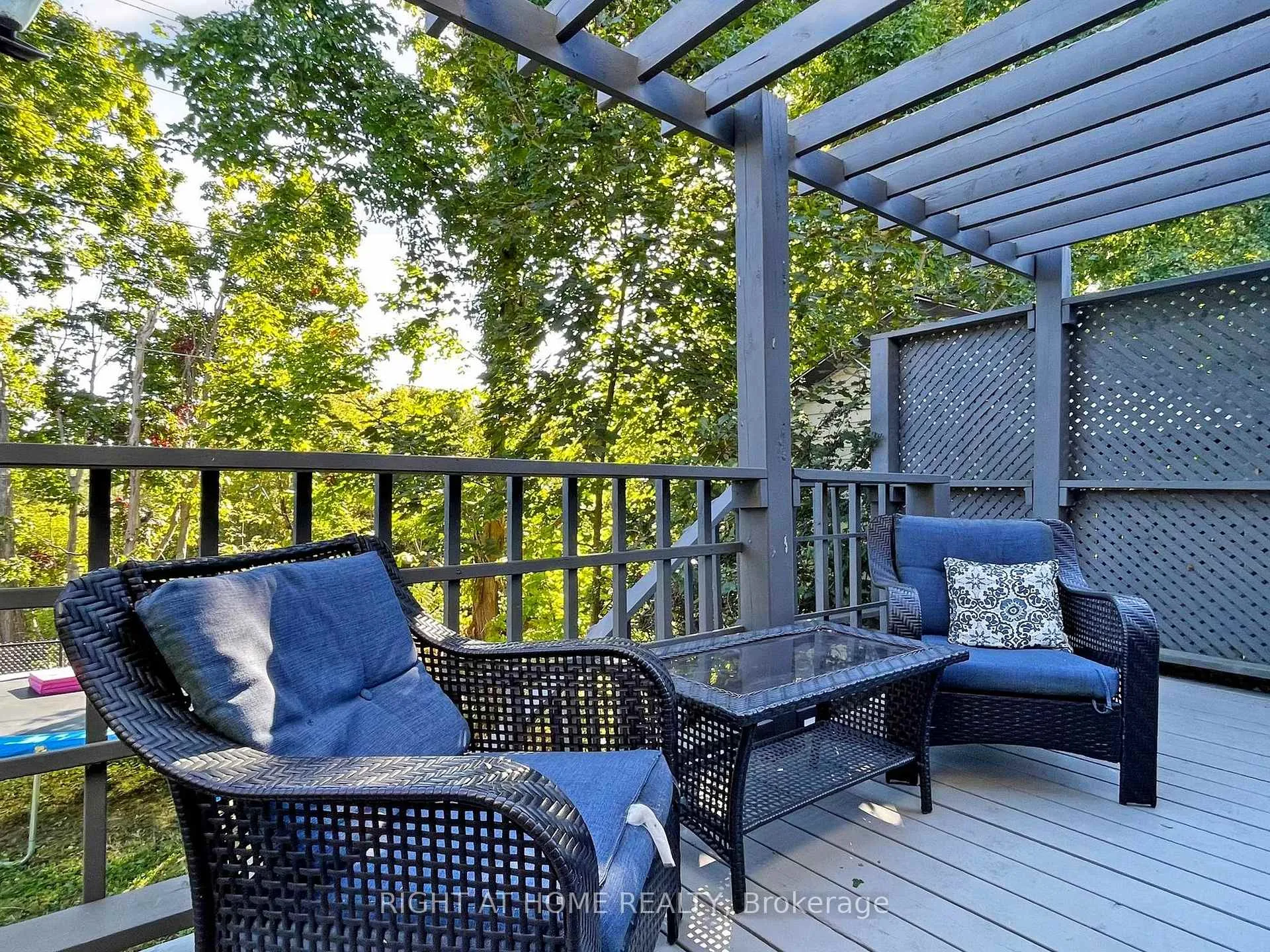 Photo 39 of 2 Hetherington Drive, Clarington, Bowmanville — HOMEH