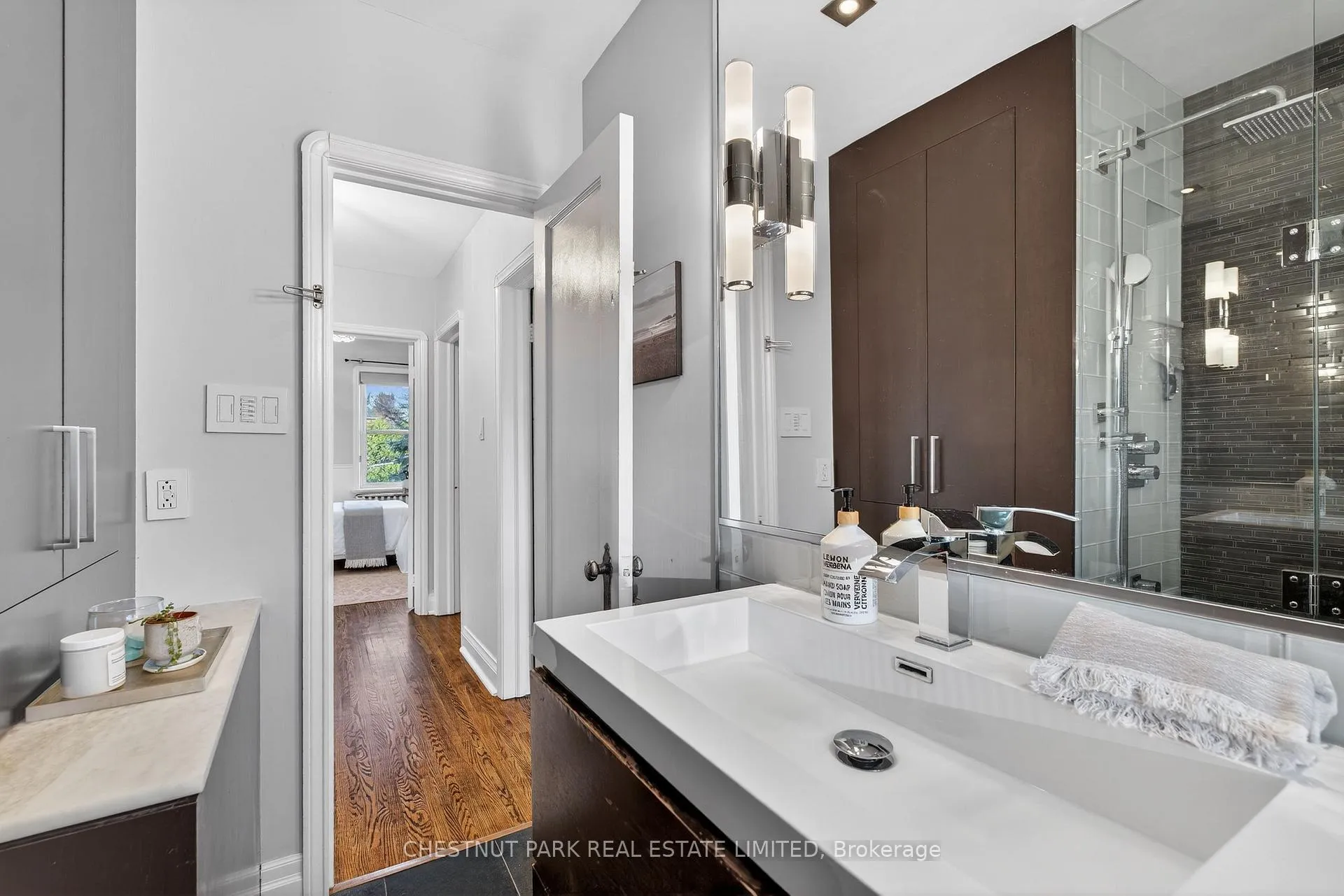 Photo 18 of 505 Sutherland Drive, Toronto, Leaside — HOMEH
