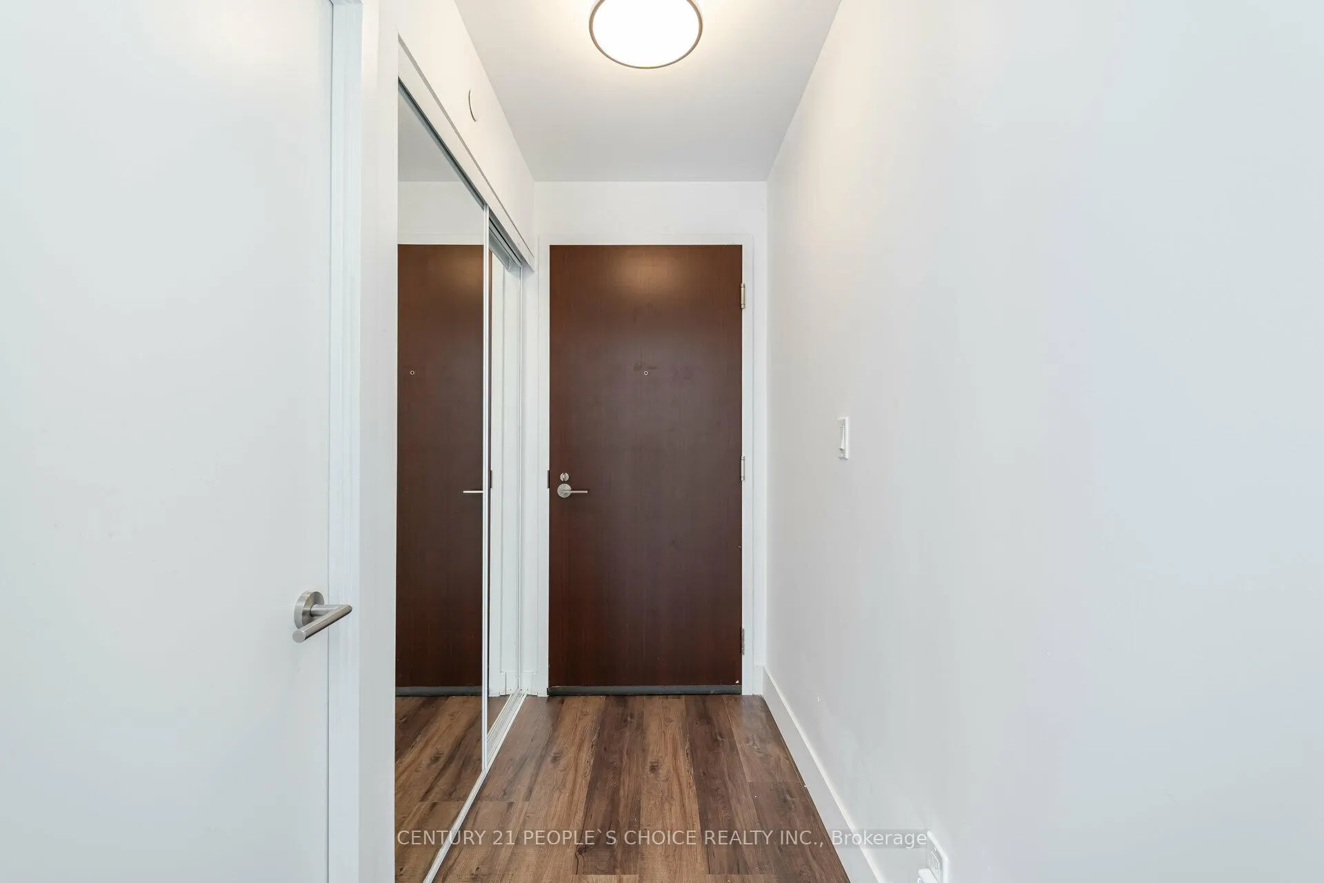 Photo 6 of Unit 301, 120 Varna Drive, Toronto, Englemount-Lawrence — HOMEH