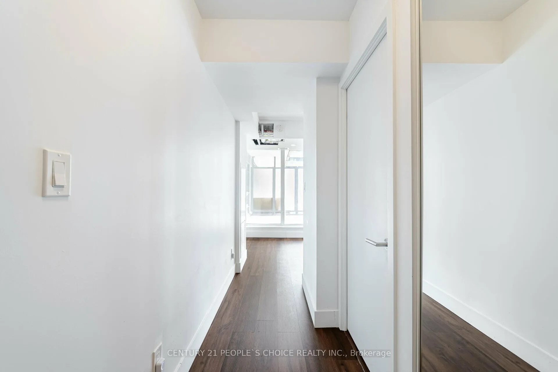 Photo 7 of Unit 301, 120 Varna Drive, Toronto, Englemount-Lawrence — HOMEH