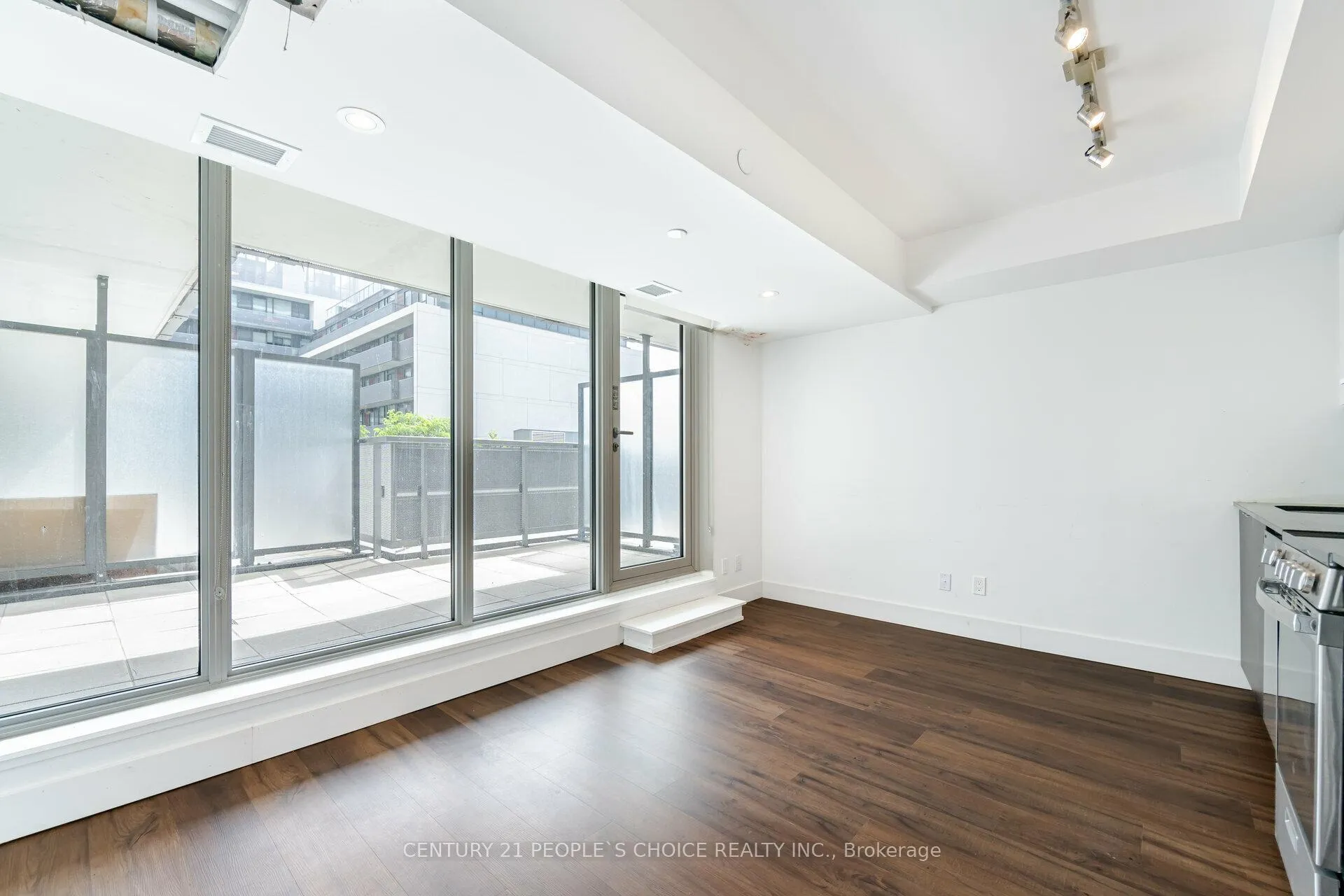 Photo 9 of Unit 301, 120 Varna Drive, Toronto, Englemount-Lawrence — HOMEH