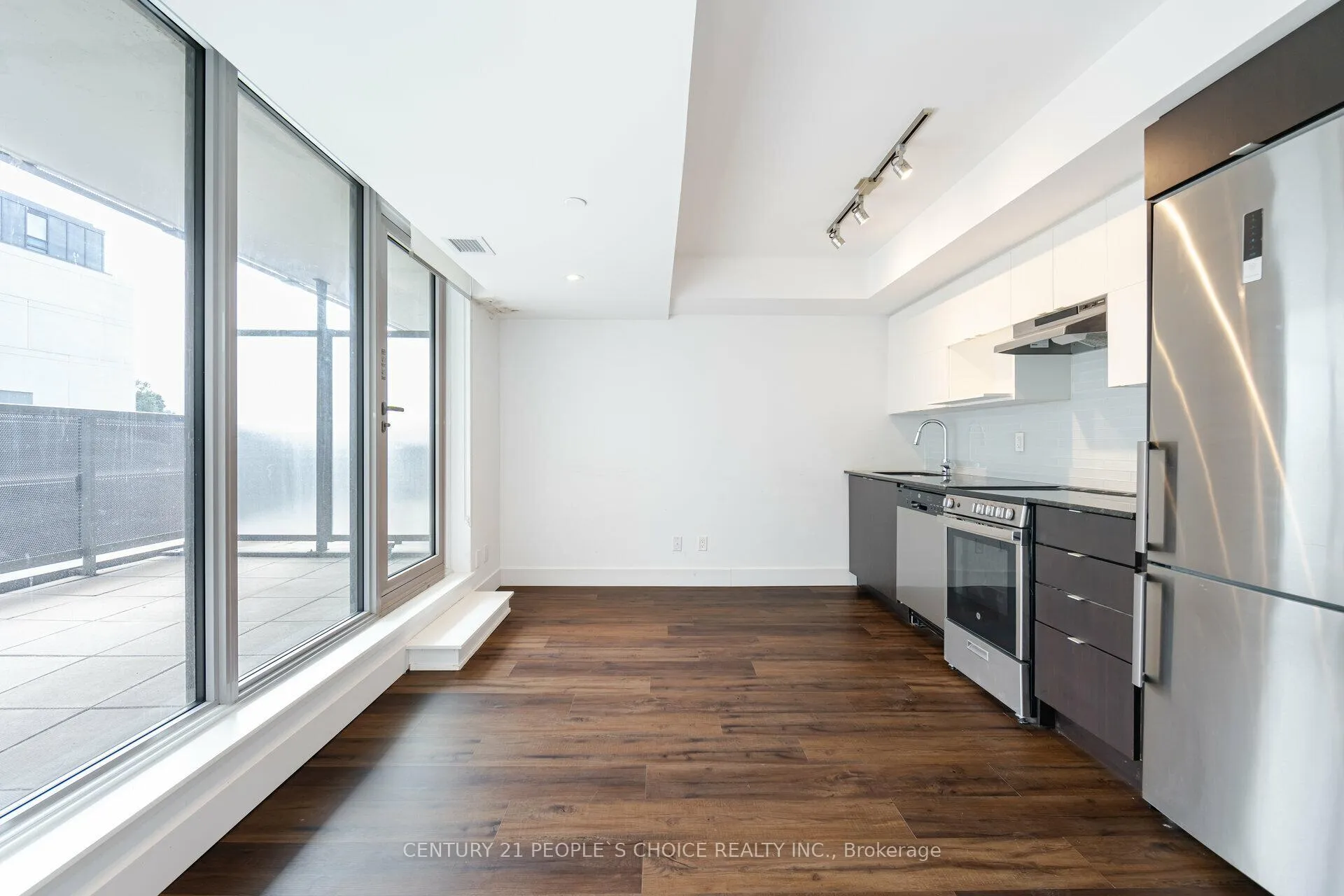 Photo 10 of Unit 301, 120 Varna Drive, Toronto, Englemount-Lawrence — HOMEH